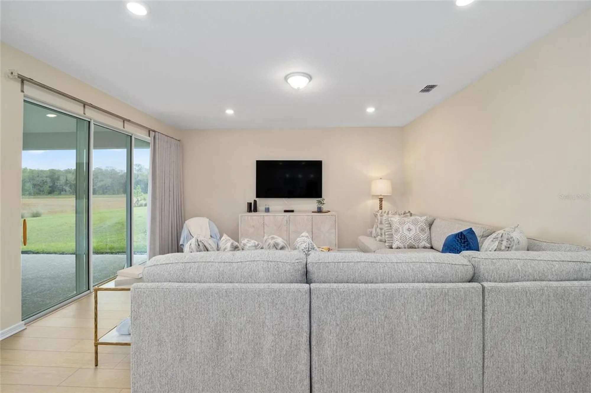 Property Slideshow image 8 of 45 | 8491 sw 52nd lane rd, Ocala, FL, 34481