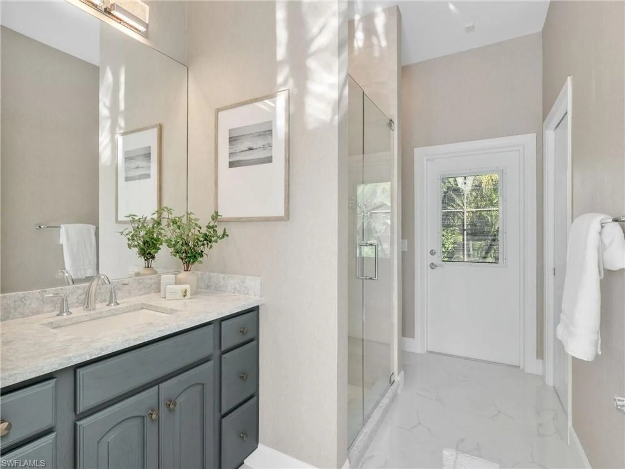 Property Slideshow image 32 of 46 | 27231 lakeway ct, Bonita Springs, FL, 34134