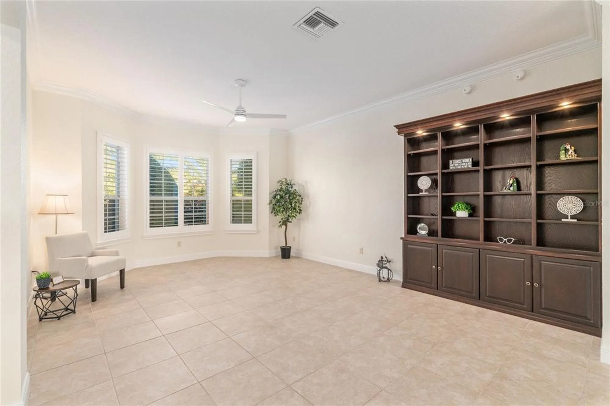 Property Slideshow image 13 of 82 | 1345 harley cir, The Villages, FL, 32162