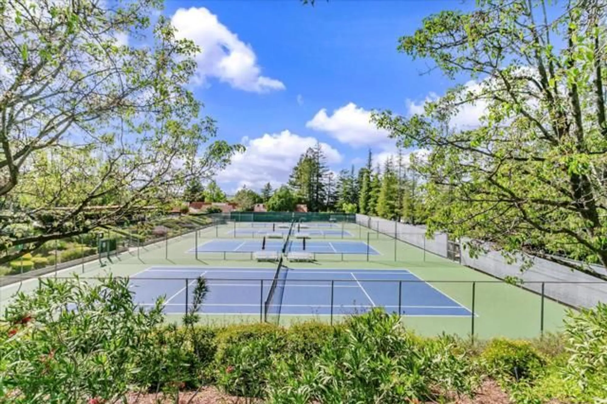 Property Slideshow image 32 of 37 | 5302 cribari hts, San Jose, CA, 95135