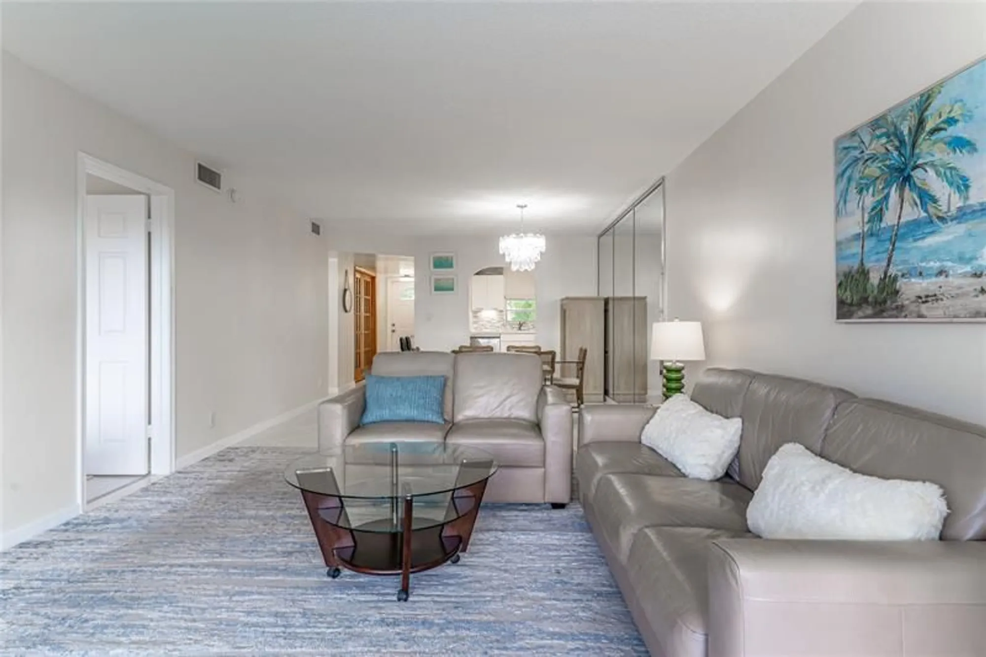 Property Slideshow image 13 of 59 | 9411 n hollybrook lake dr apt 309, Pembroke Pines, FL, 33025