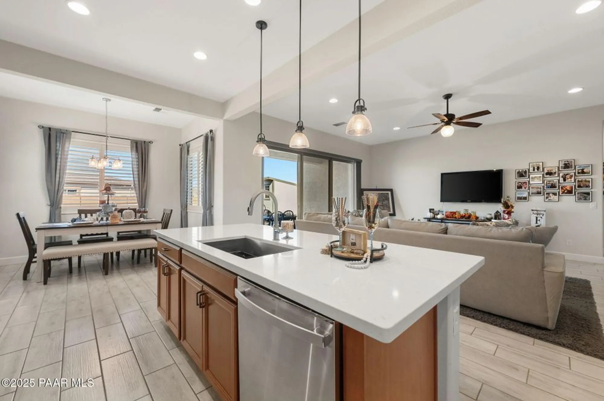 Property Slideshow image 11 of 49 | 7960 e hearthstone dr, Prescott Valley, AZ, 86315