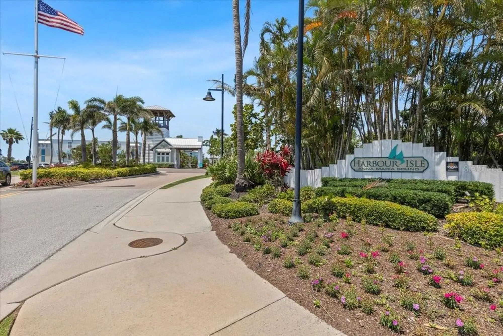 Property Slideshow image 82 of 88 | 340 sapphire lake dr 202, Bradenton, FL, 34209