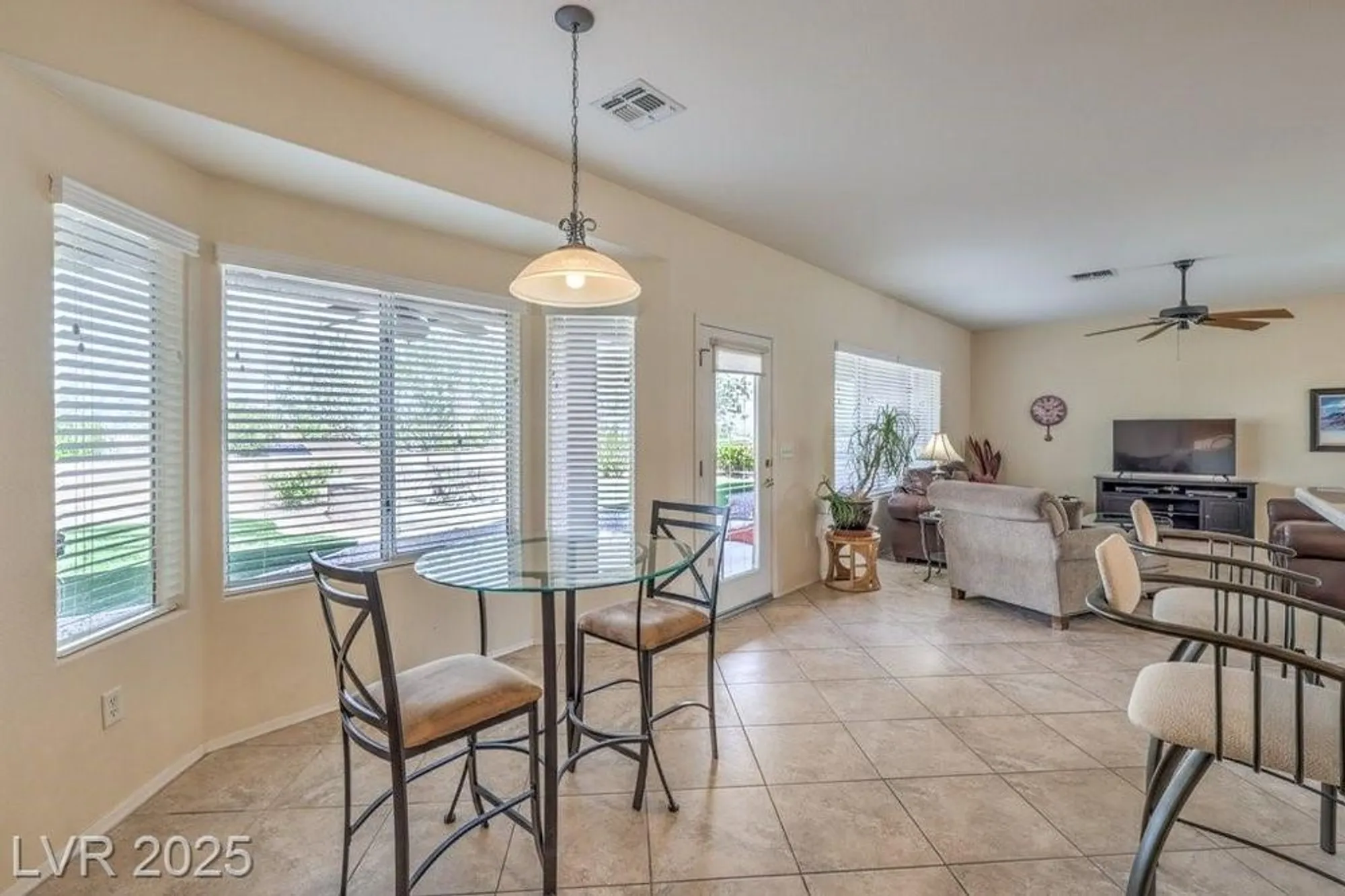 Property Slideshow image 6 of 72 | 2095 colvin run dr, Henderson, NV, 89052