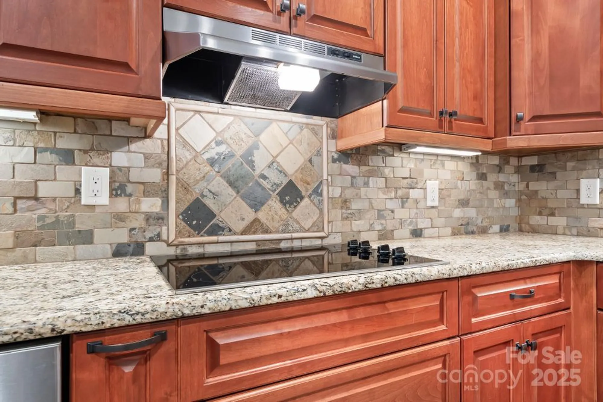 Property Slideshow image 12 of 35 | 8229 lambert ct, Denver, NC, 28037
