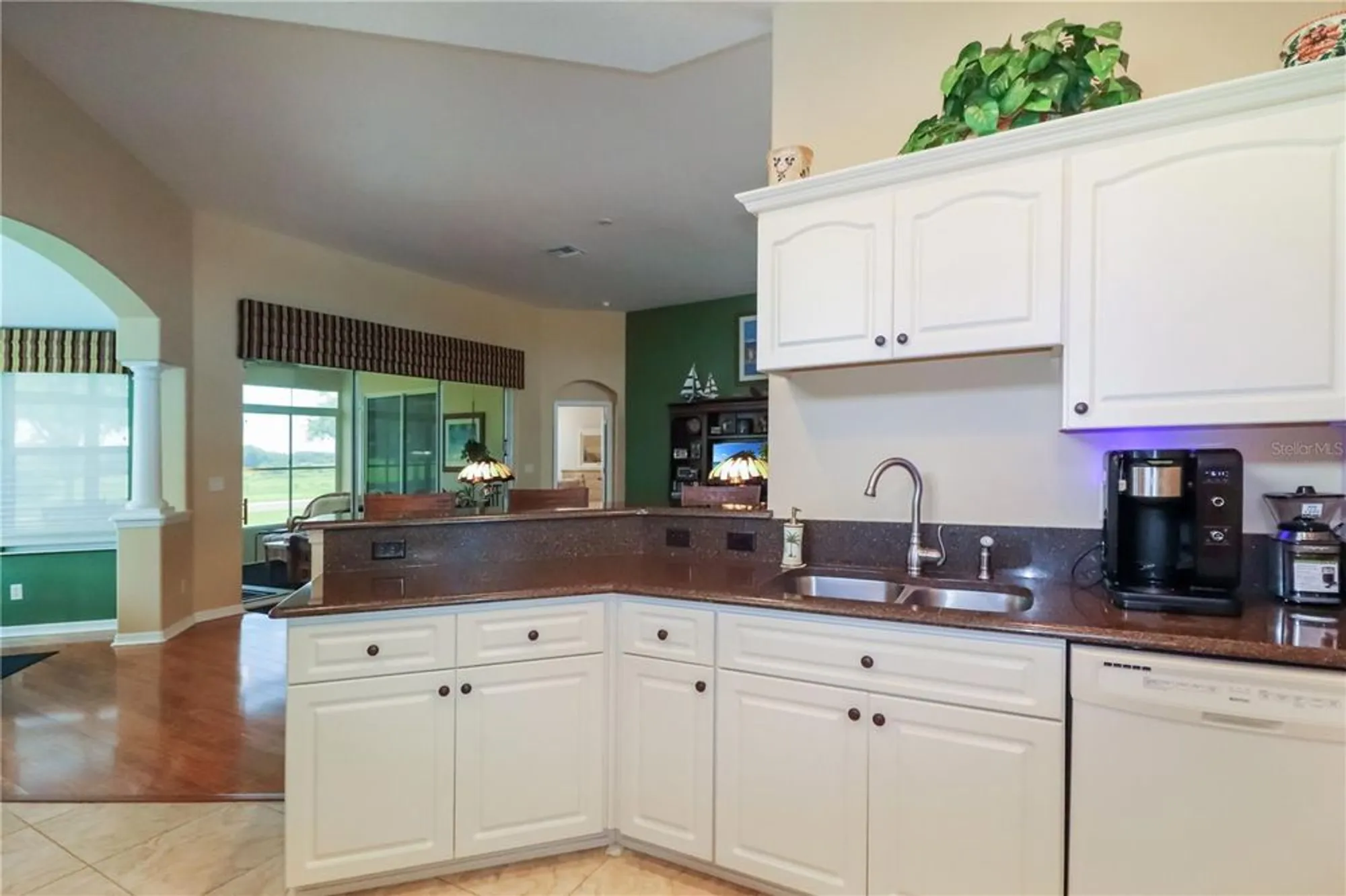 Property Slideshow image 12 of 32 | 27328 pine straw rd, Leesburg, FL, 34748