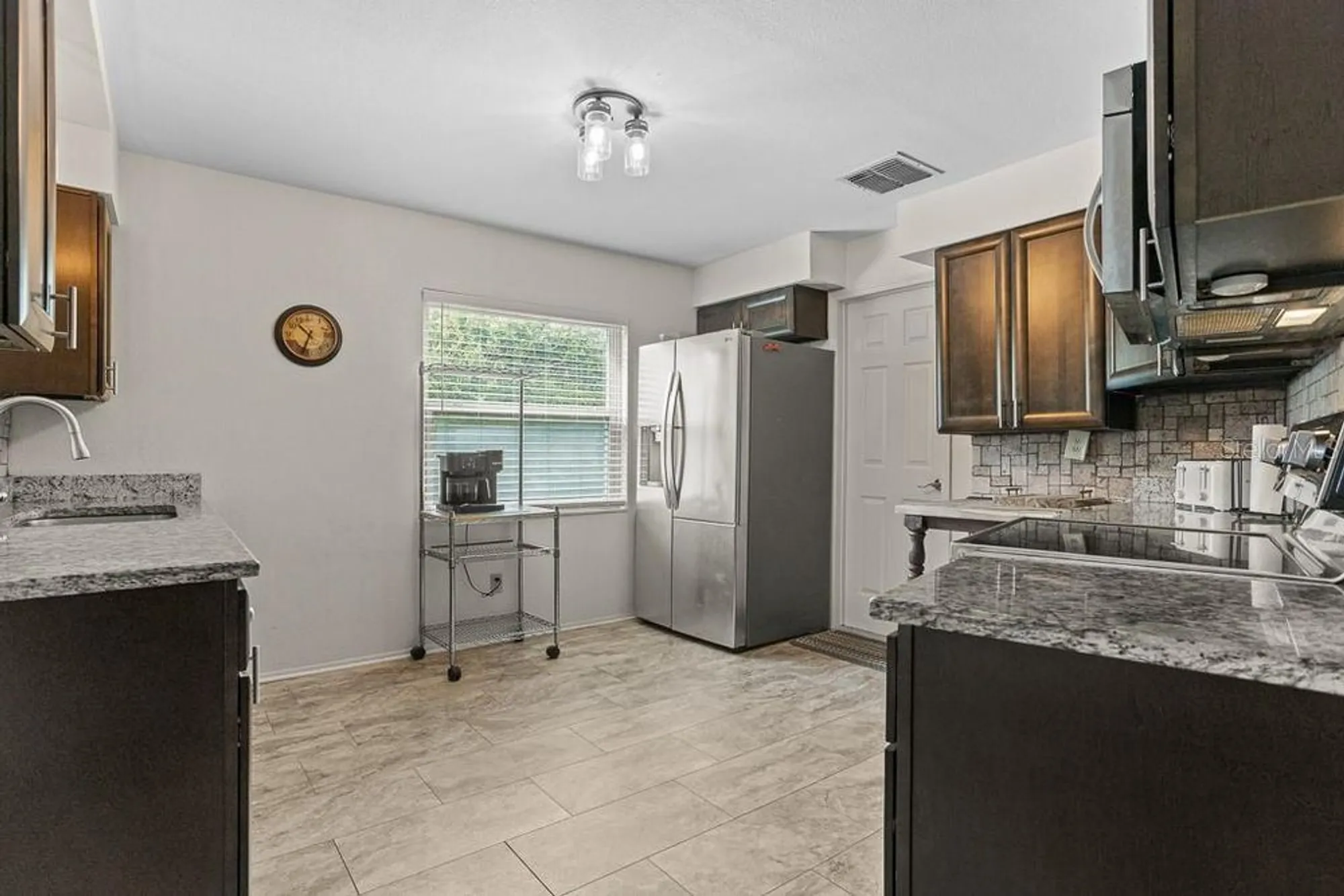 Property Slideshow image 10 of 54 | 13110 elgar pl, Riverview, FL, 33579