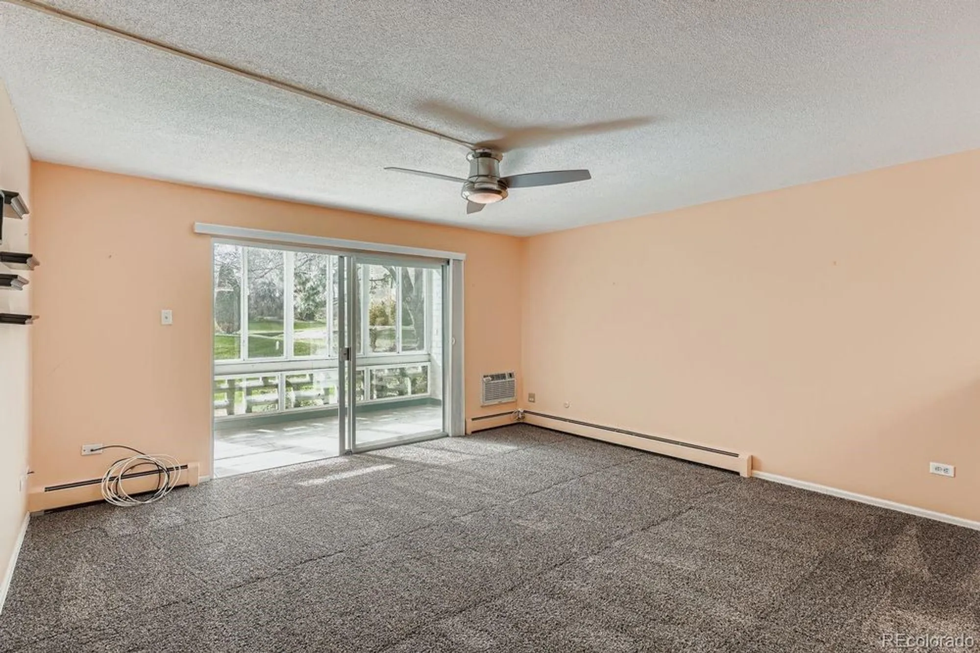 Property Slideshow image 6 of 38 | 645 s alton way 12a, Denver, CO, 80247