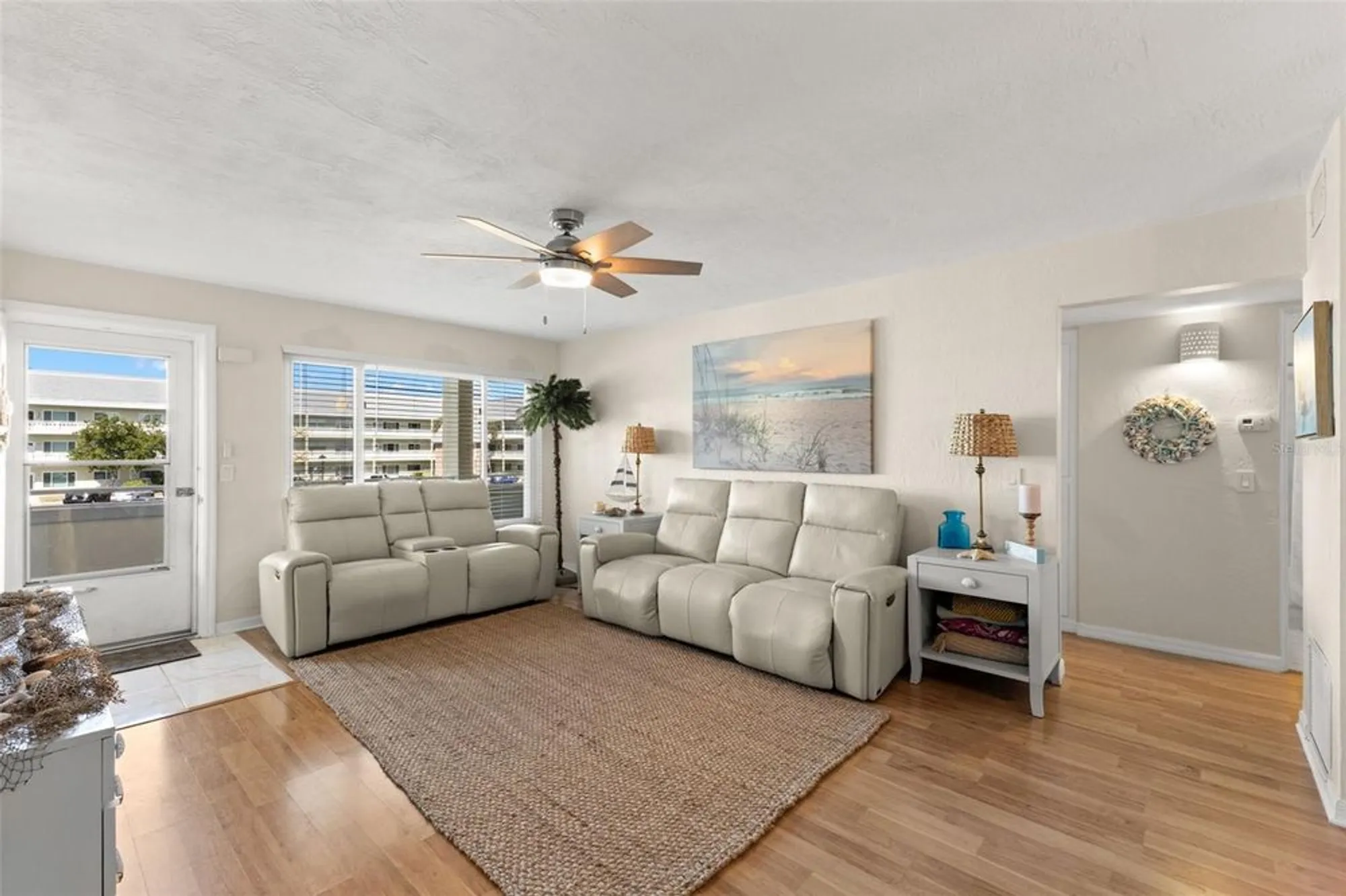 Property Slideshow image 5 of 35 | 2461 canadian way 27, Clearwater, FL, 33763