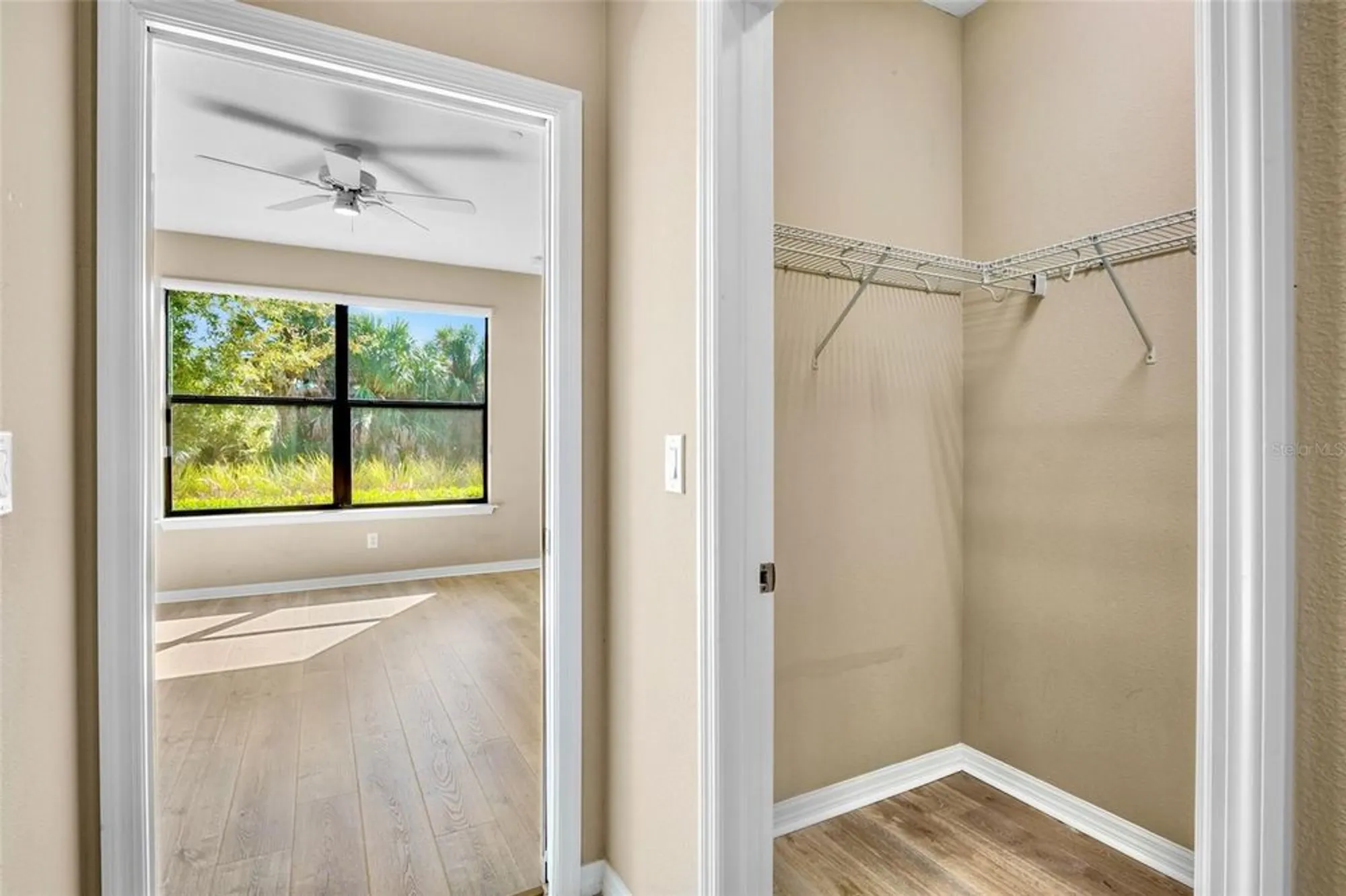 Property Slideshow image 21 of 49 | 5425 cicerone st 103, Sarasota, FL, 34238