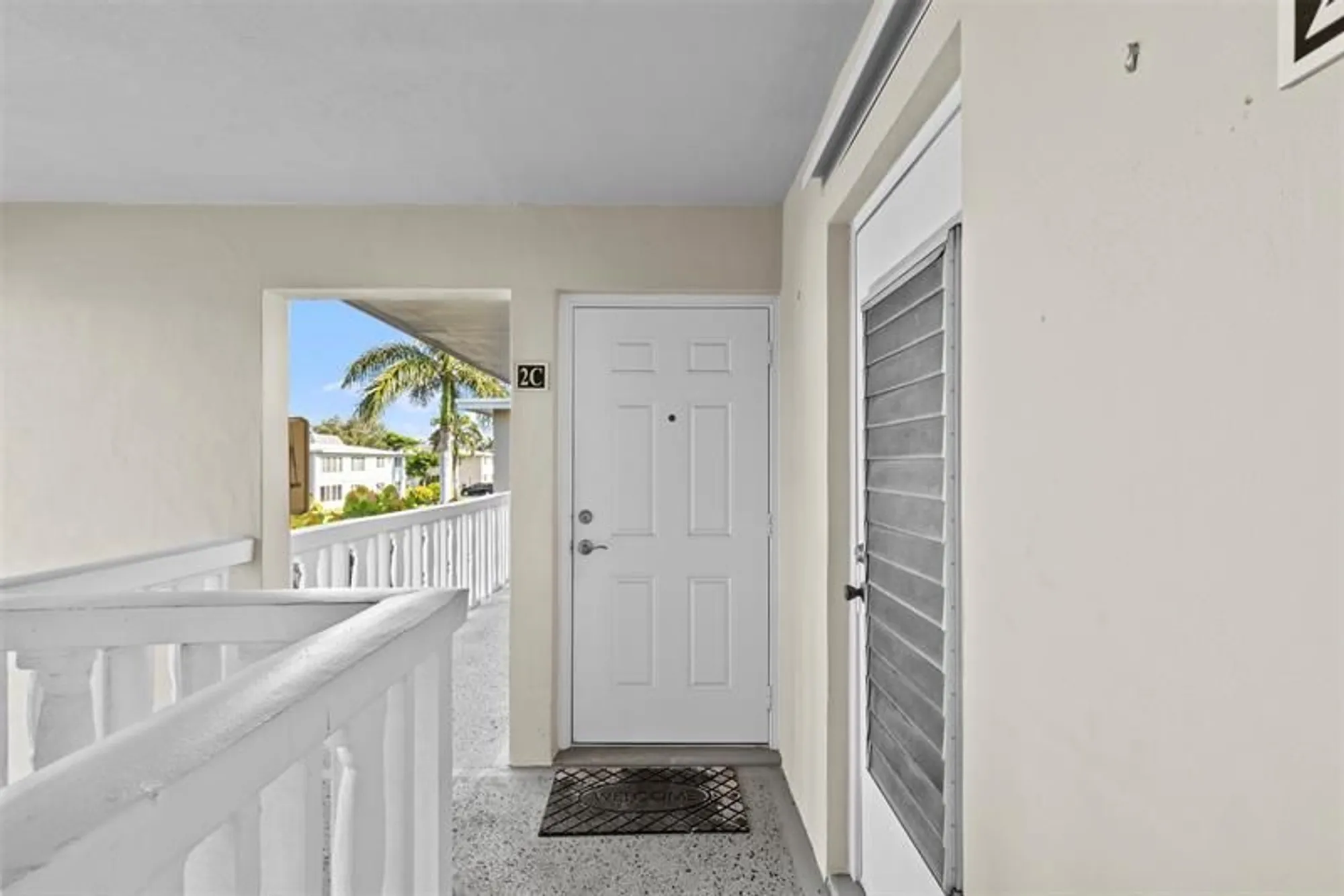 Property Slideshow image 2 of 22 | 90 south blvd 2c, Boynton Beach, FL, 33435