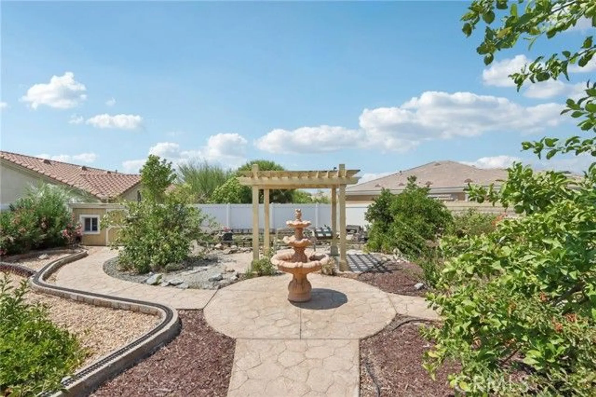 Property Slideshow image 32 of 69 | 5206 corte del cabo, Hemet, CA, 92545