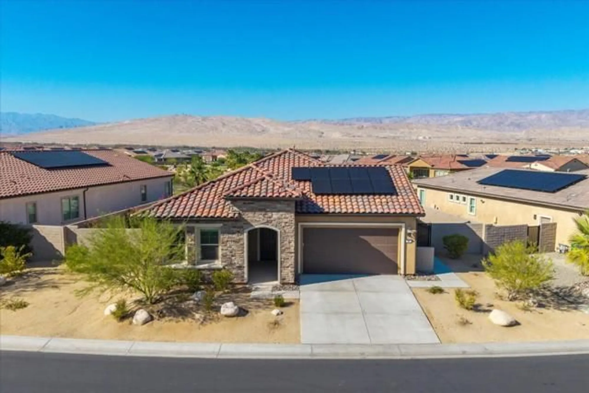Property Slideshow image 1 of 69 | 87 zinfandel, Rancho Mirage, CA, 92270