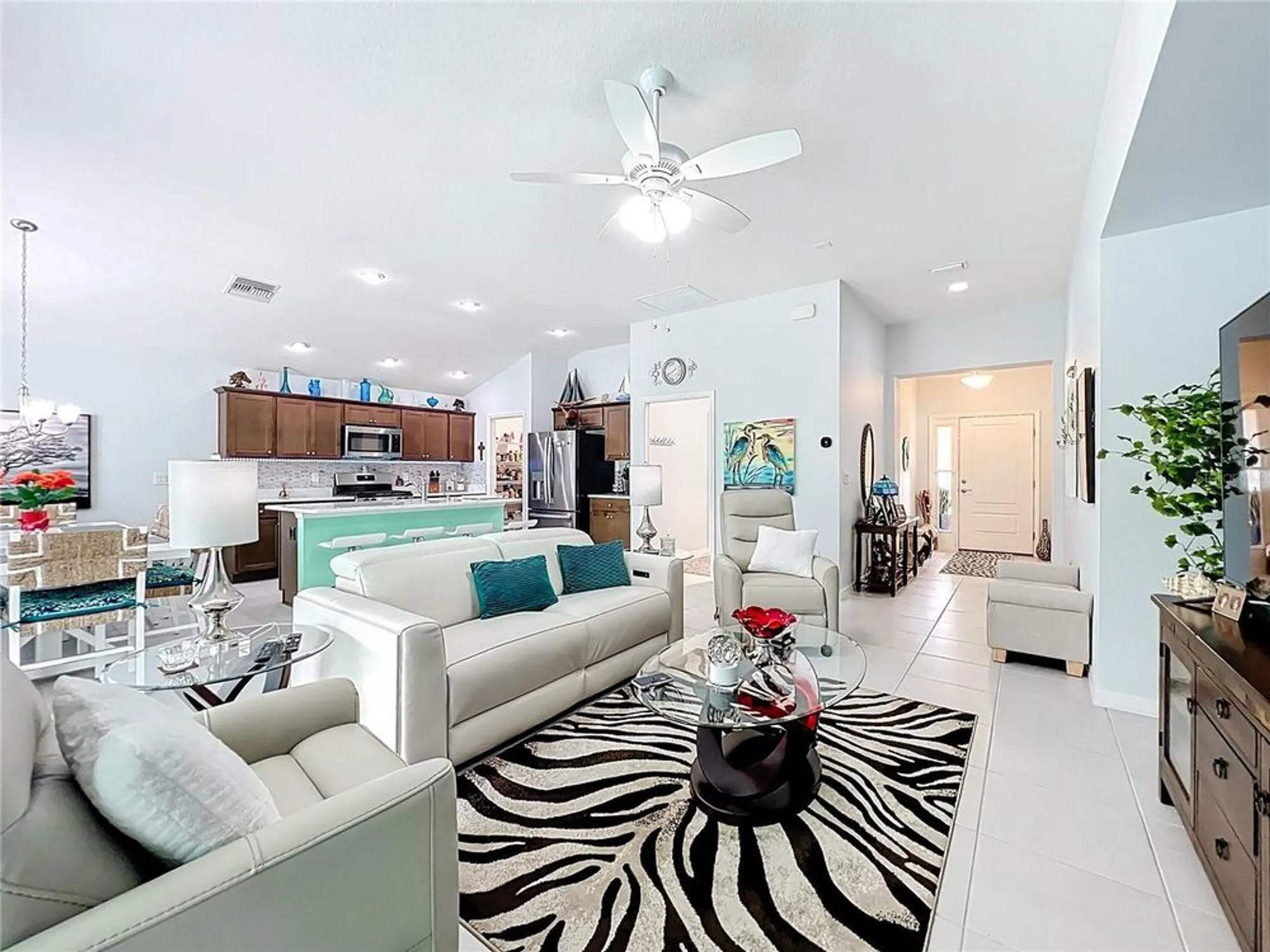 Property Slideshow image 14 of 62 | 6370 danielson loop, The Villages, FL, 32163