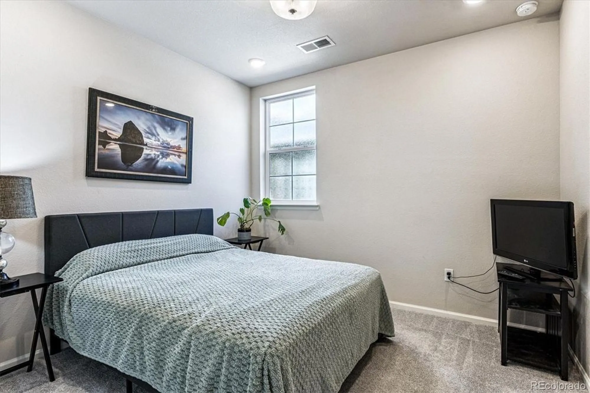 Property Slideshow image 18 of 28 | 5126 n quemoy ct, Aurora, CO, 80019