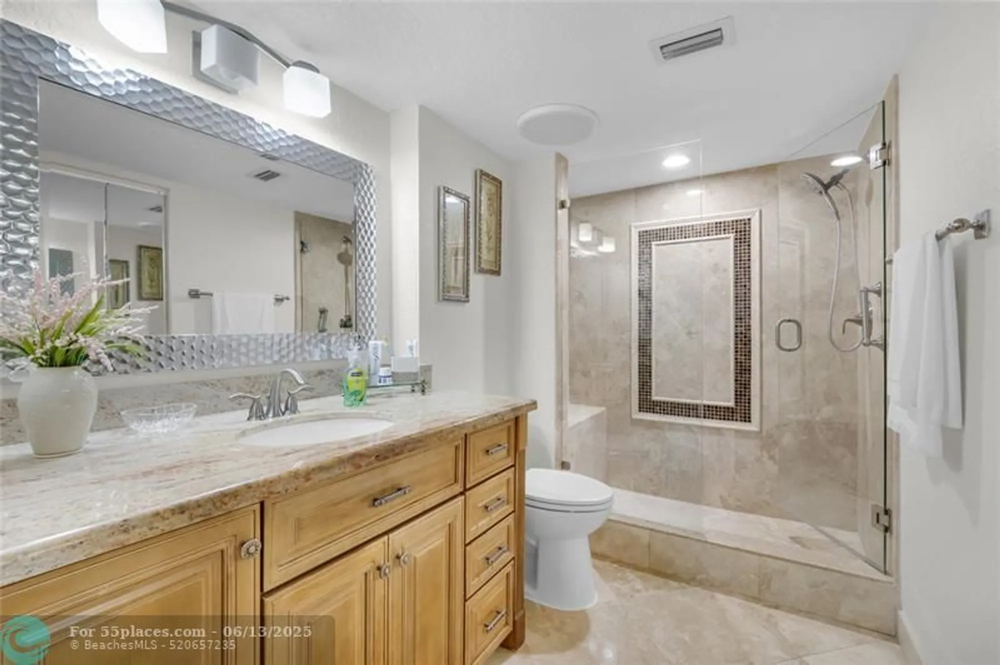 Property Slideshow image 19 of 40 | 18940 stewart cir apt 2, Boca Raton, FL, 33496