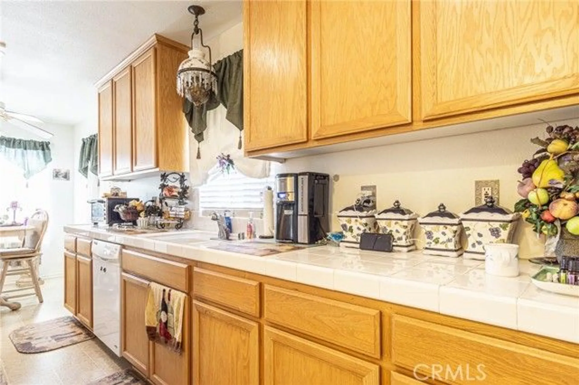 Property Slideshow image 11 of 62 | 19046 stoddard way, Apple Valley, CA, 92308