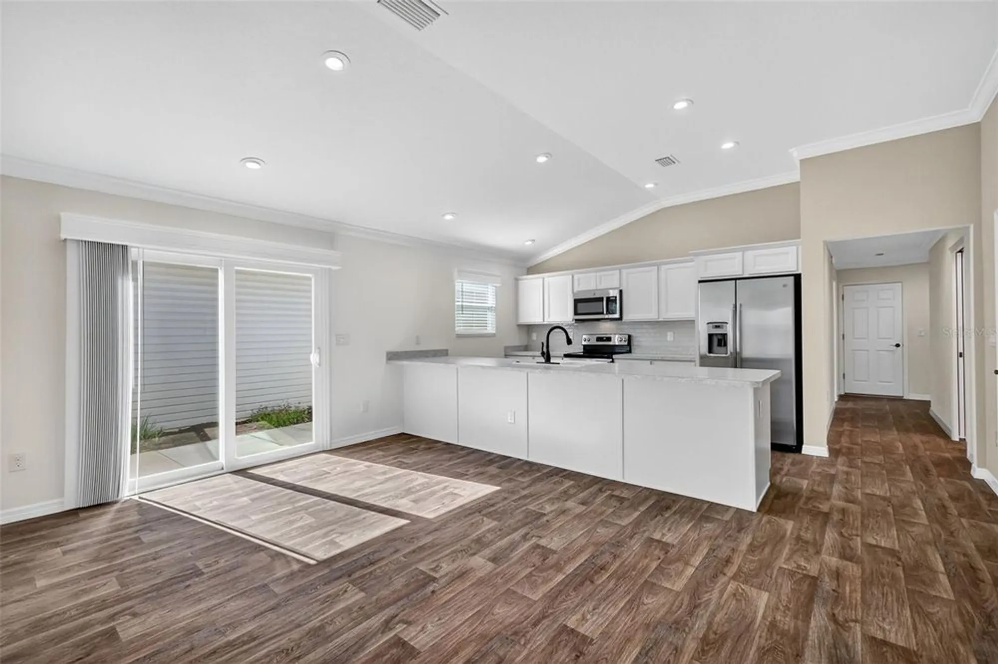 Property Slideshow image 12 of 44 | 944 horton ter, The Villages, FL, 32163