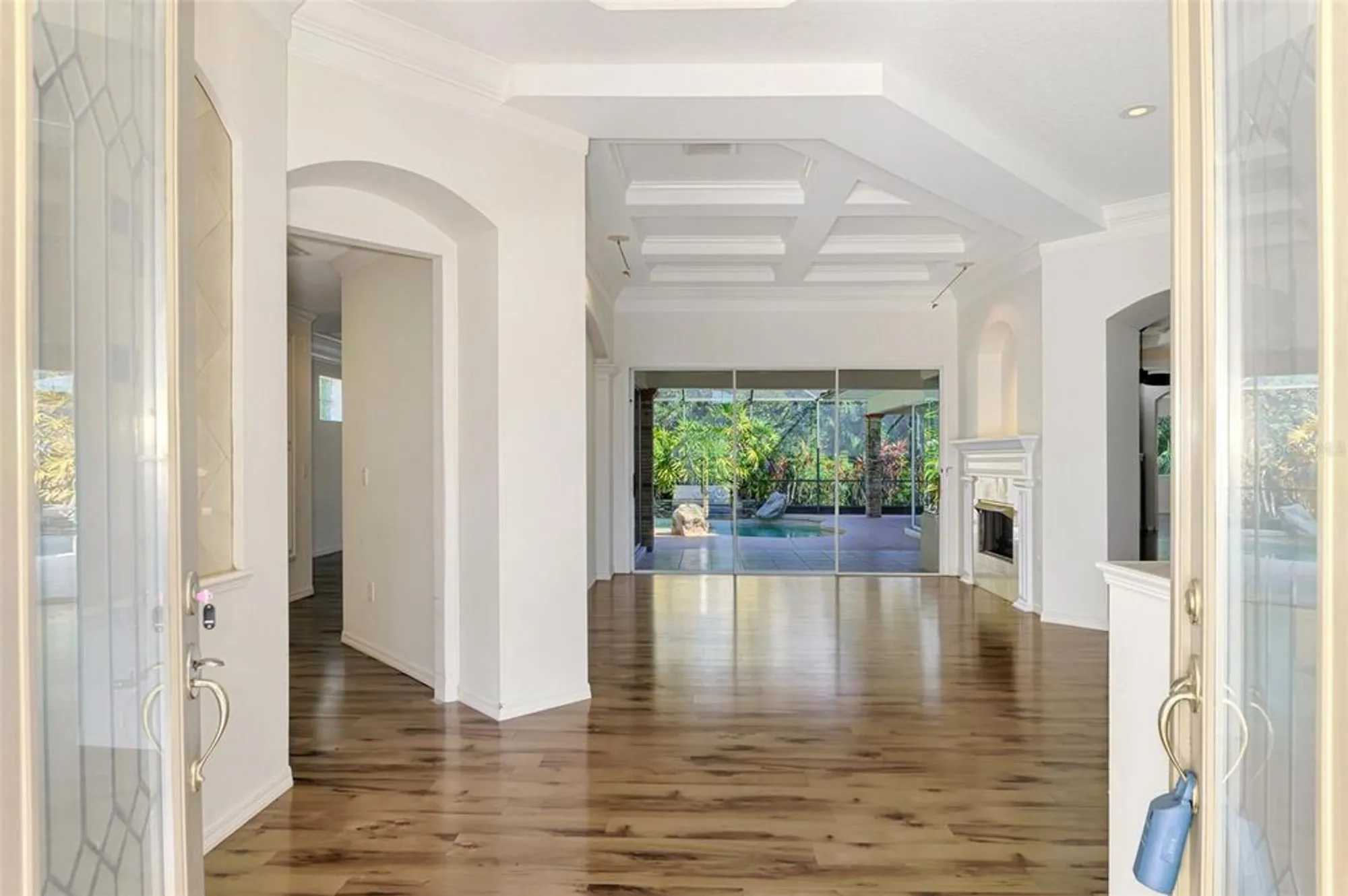 Property Slideshow image 5 of 79 | 4889 carrington cir, Sarasota, FL, 34243