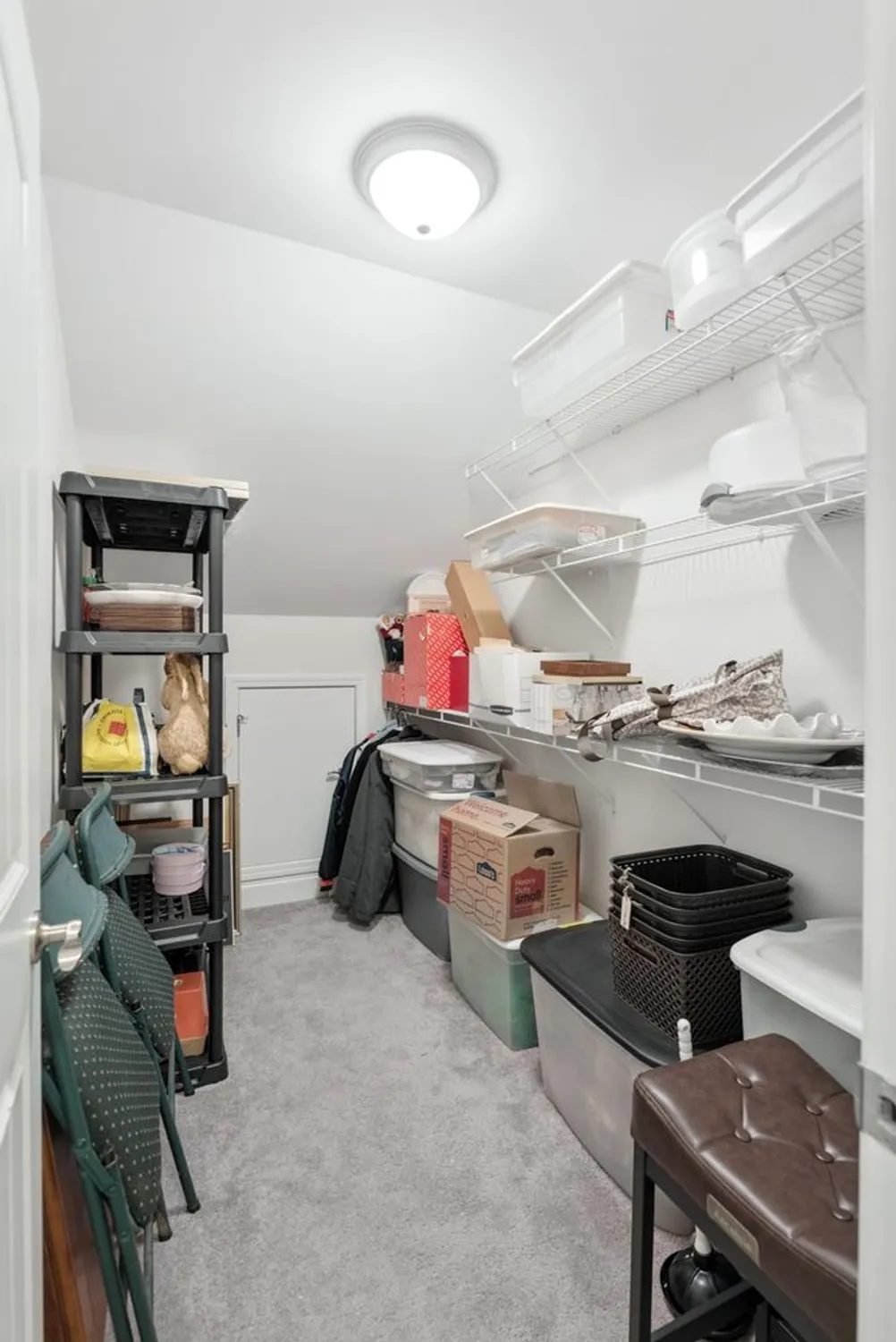 Property Slideshow image 35 of 71 | 240 glennister ct, Gallatin, TN, 37066