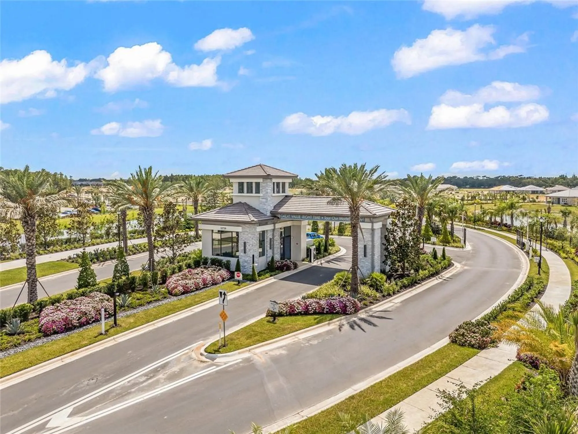 Property Slideshow image 5 of 47 | 32565 veneto pl, Wesley Chapel, FL, 33543