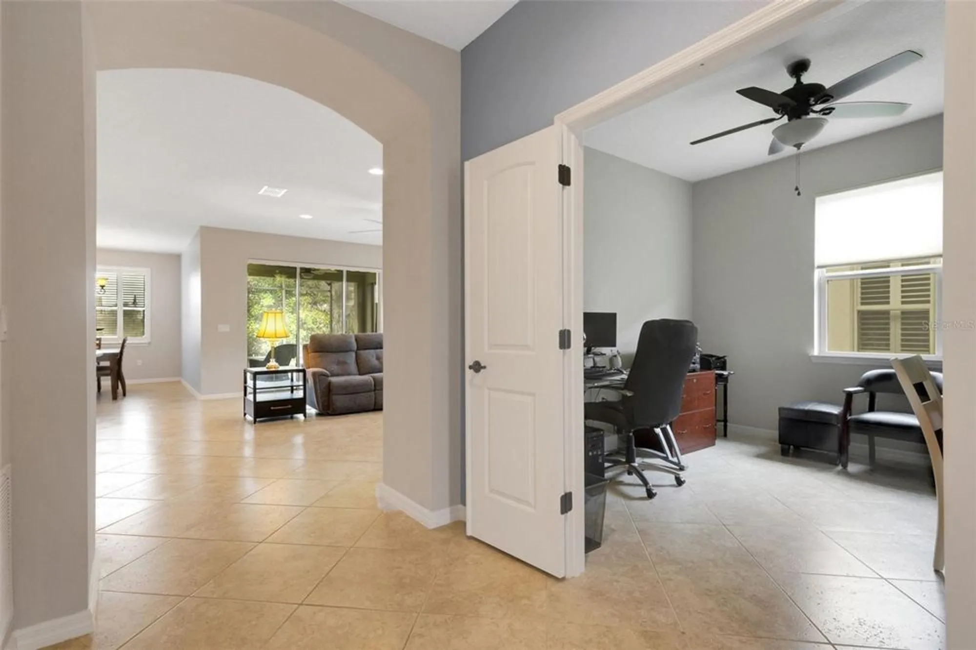 Property Slideshow image 5 of 70 | 613 cantabria dr, Davenport, FL, 33837
