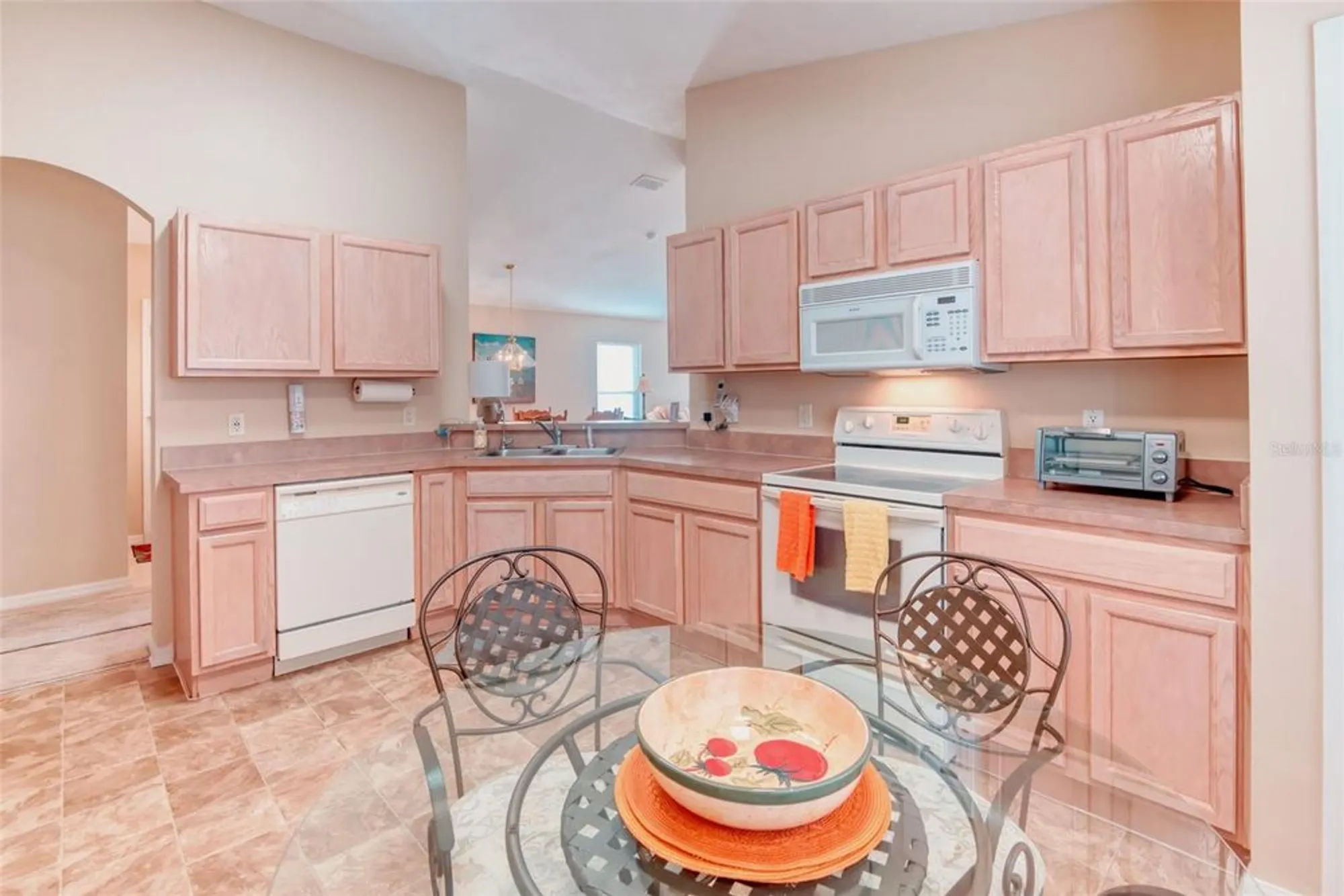 Property Slideshow image 13 of 30 | 601 grand canal dr, Kissimmee, FL, 34759