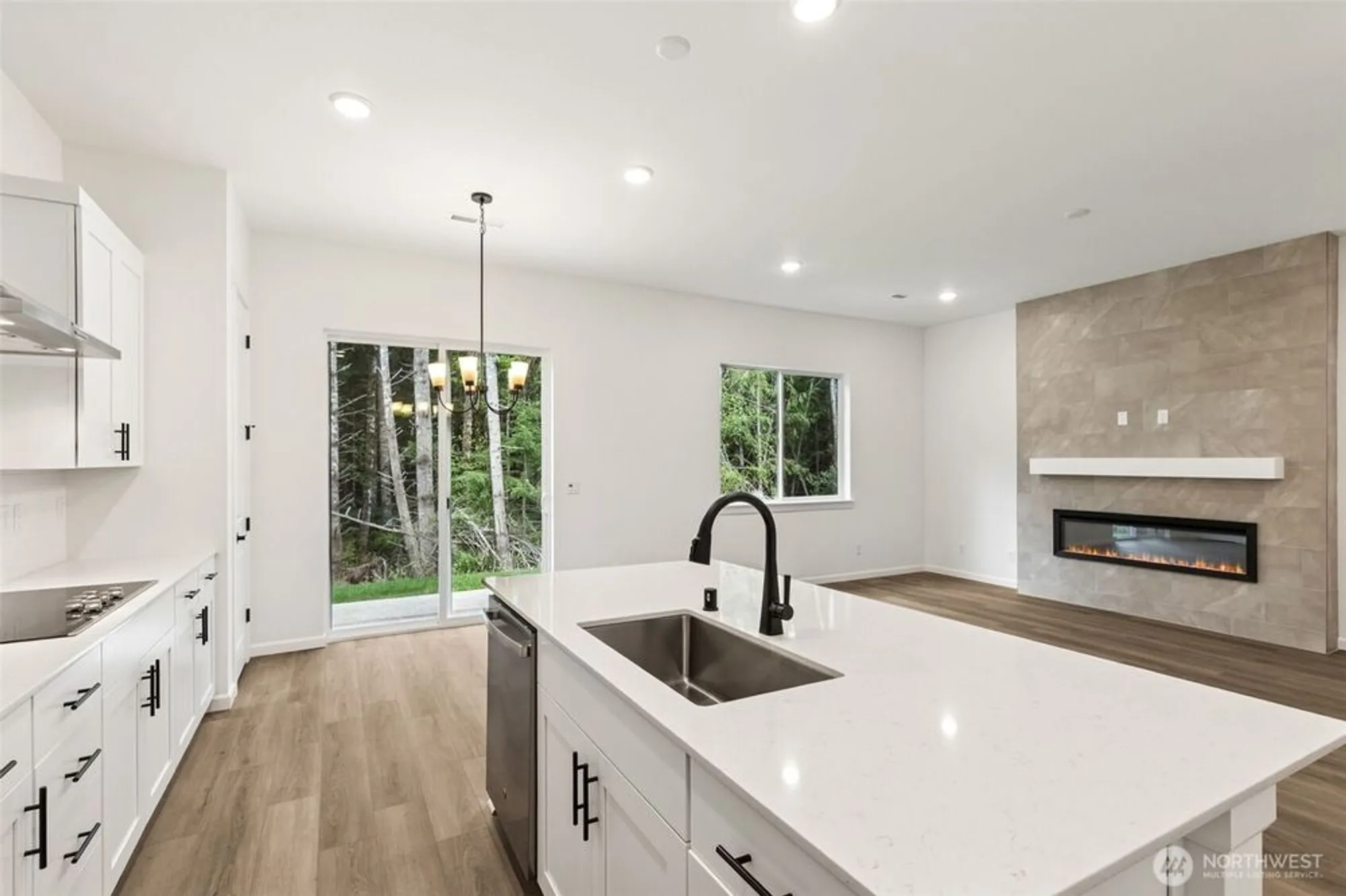 Property Slideshow image 5 of 14 | 71 mccartney peak # 72, Port Ludlow, WA, 98365