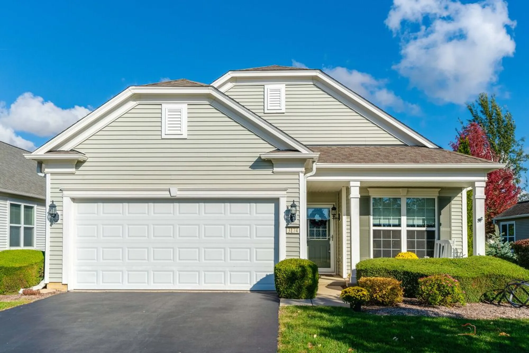 Property Slideshow image 1 of 34 | 3174 comstock ct, Mundelein, IL, 60060