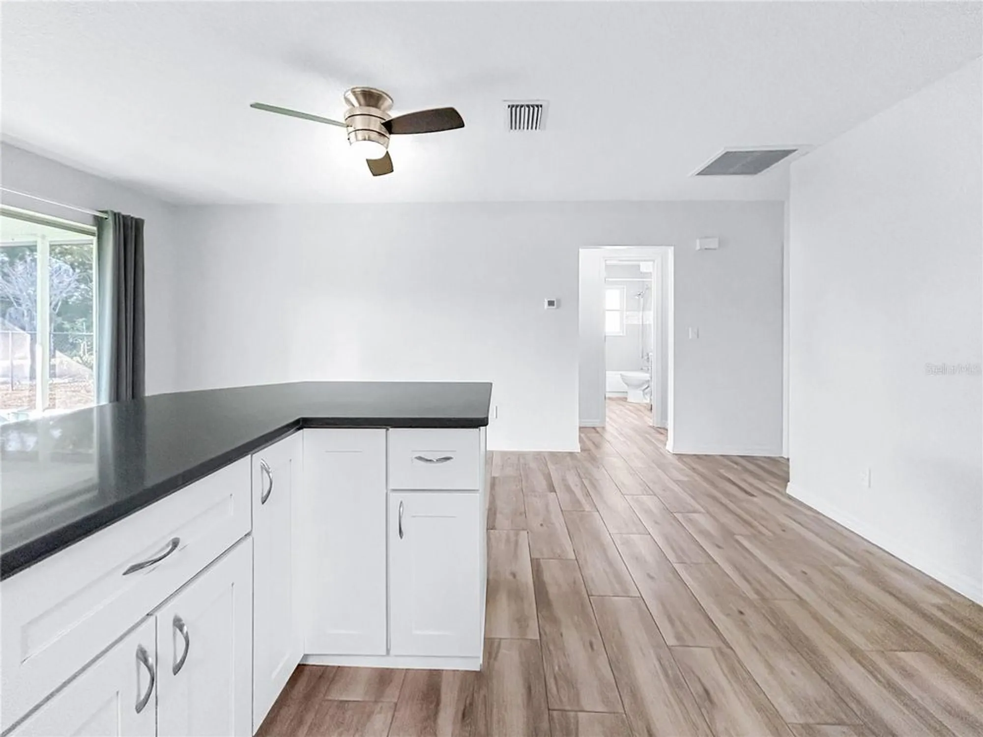 Property Slideshow image 14 of 52 | 1408 w del webb blvd, Sun City Center, FL, 33573