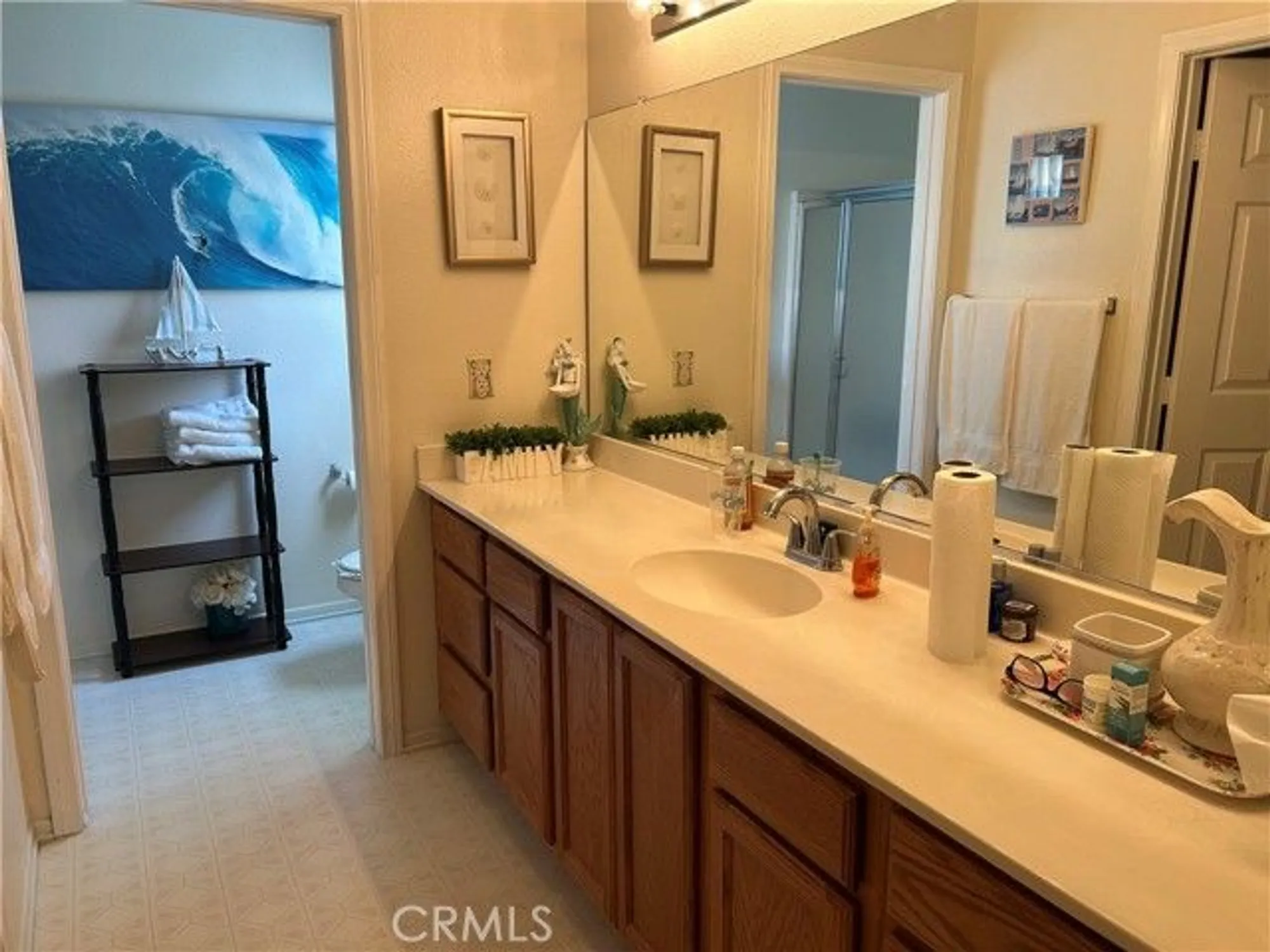 Property Slideshow image 14 of 24 | 11580 oak st, Apple Valley, CA, 92308