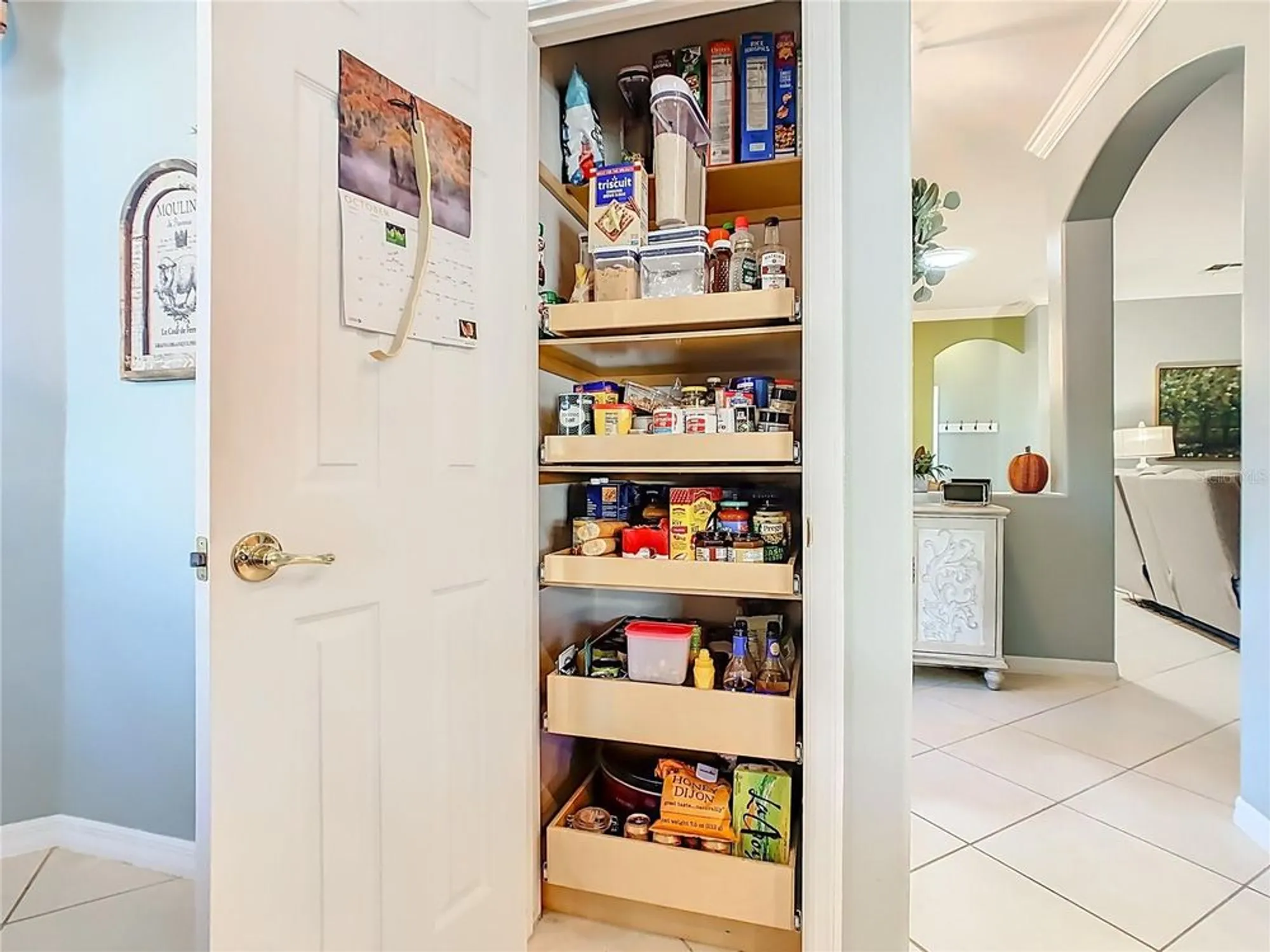 Property Slideshow image 19 of 76 | 680 portofino dr, Poinciana, FL, 34759