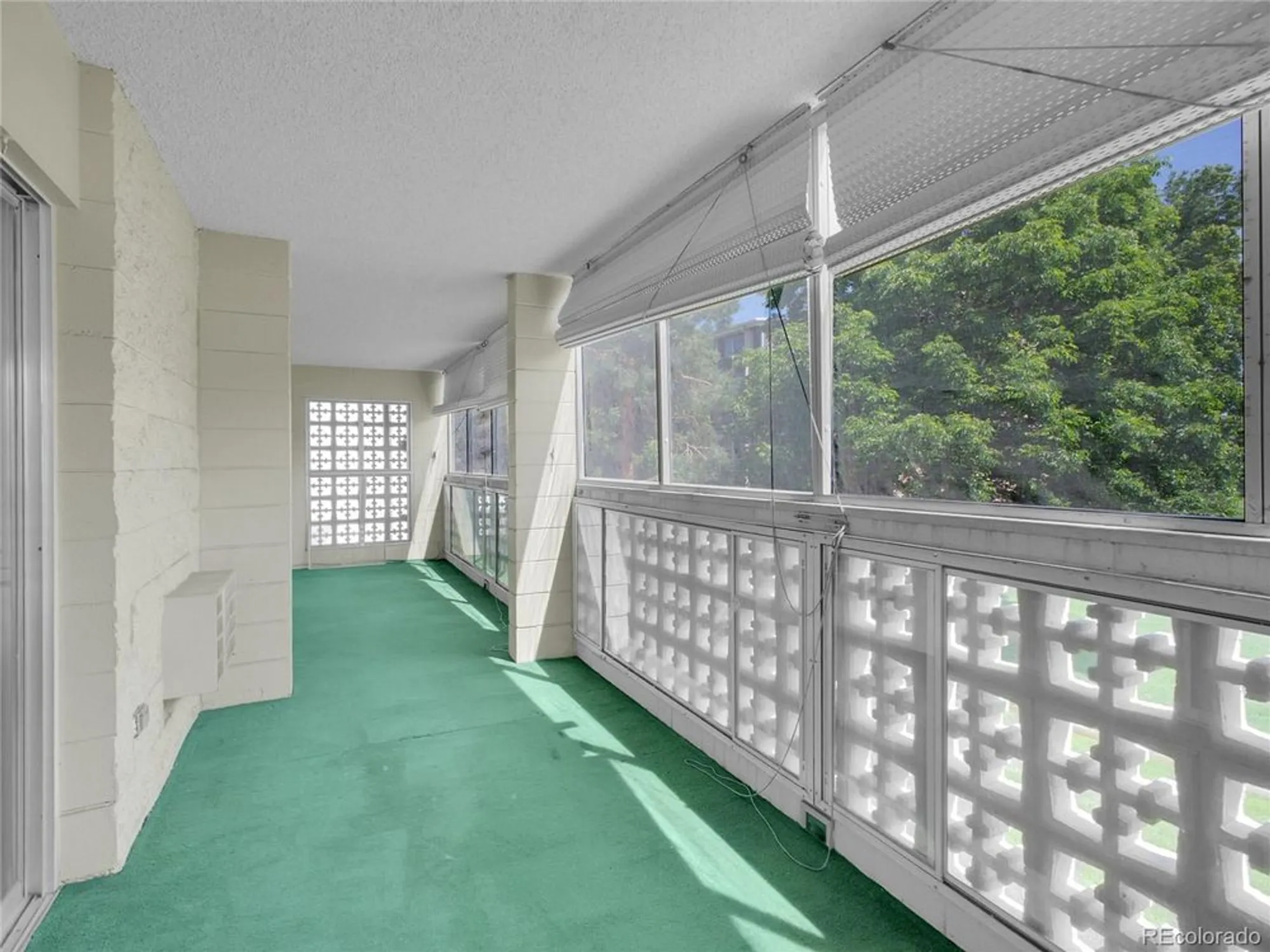 Property Slideshow image 7 of 40 | 3144 s wheeling way apt 206, Aurora, CO, 80014