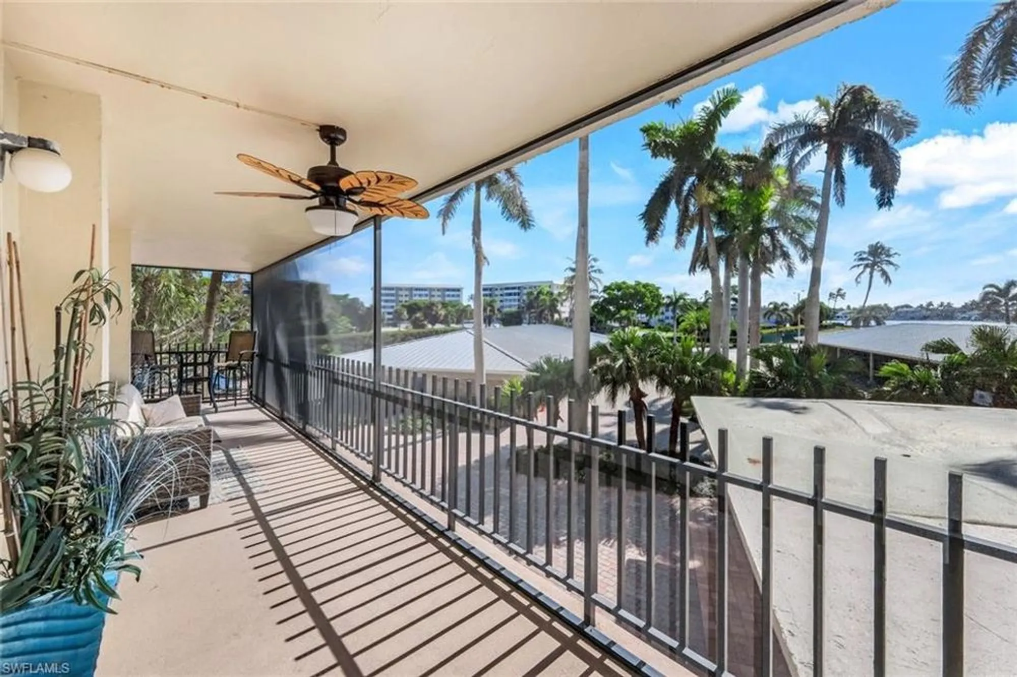 Property Slideshow image 25 of 45 | 3399 gulf shore blvd 203, Naples, FL, 34103