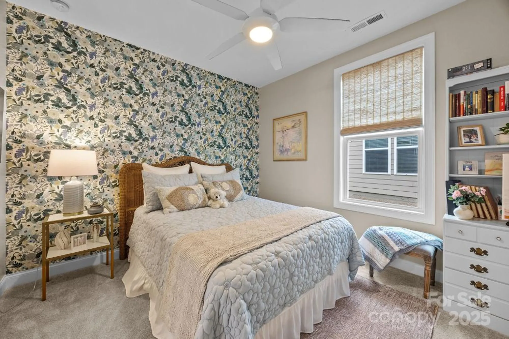 Property Slideshow image 11 of 25 | 6025 blissful dr, Charlotte, NC, 28215