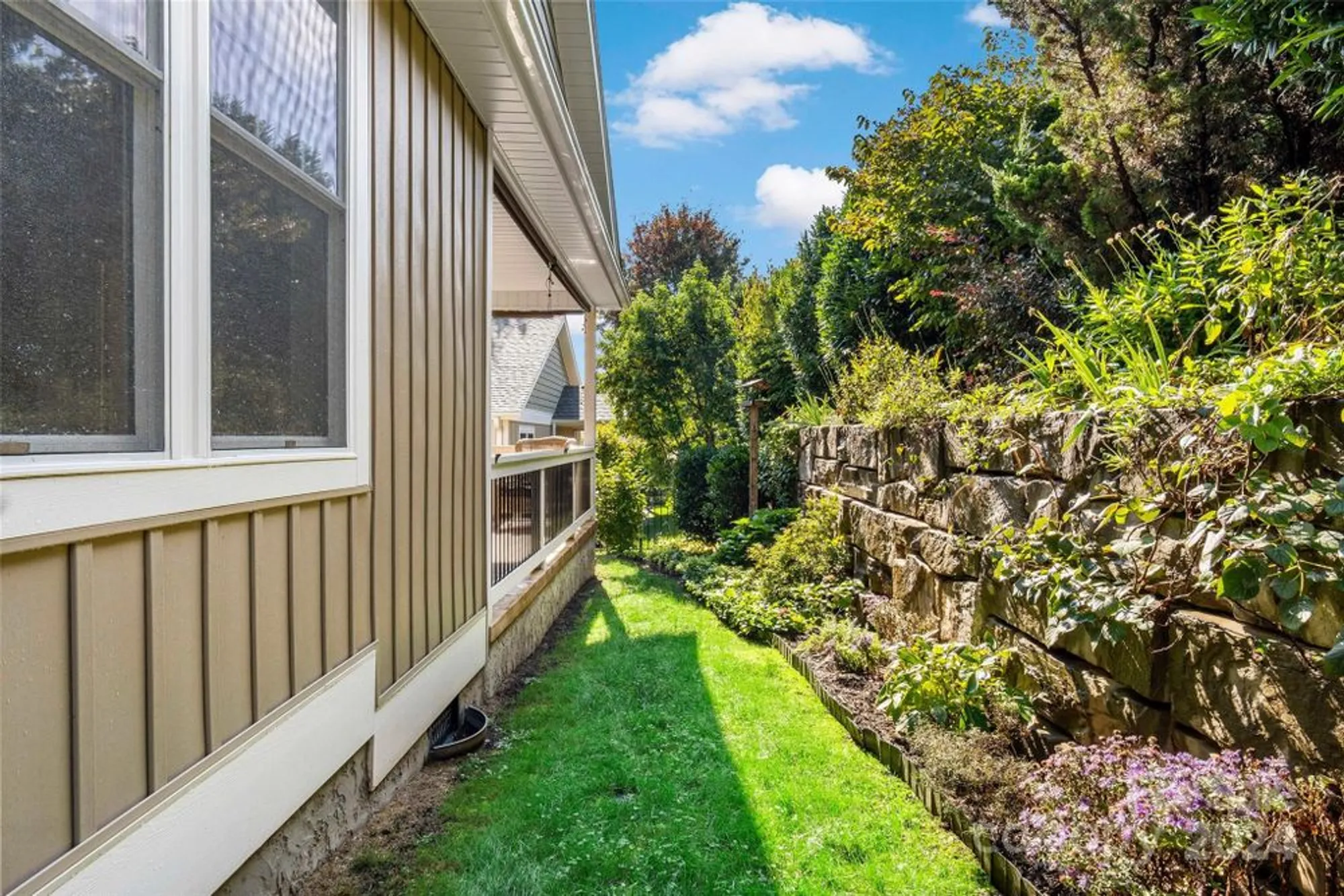 Property Slideshow image 40 of 43 | 4 nectar way, Swannanoa, NC, 28778