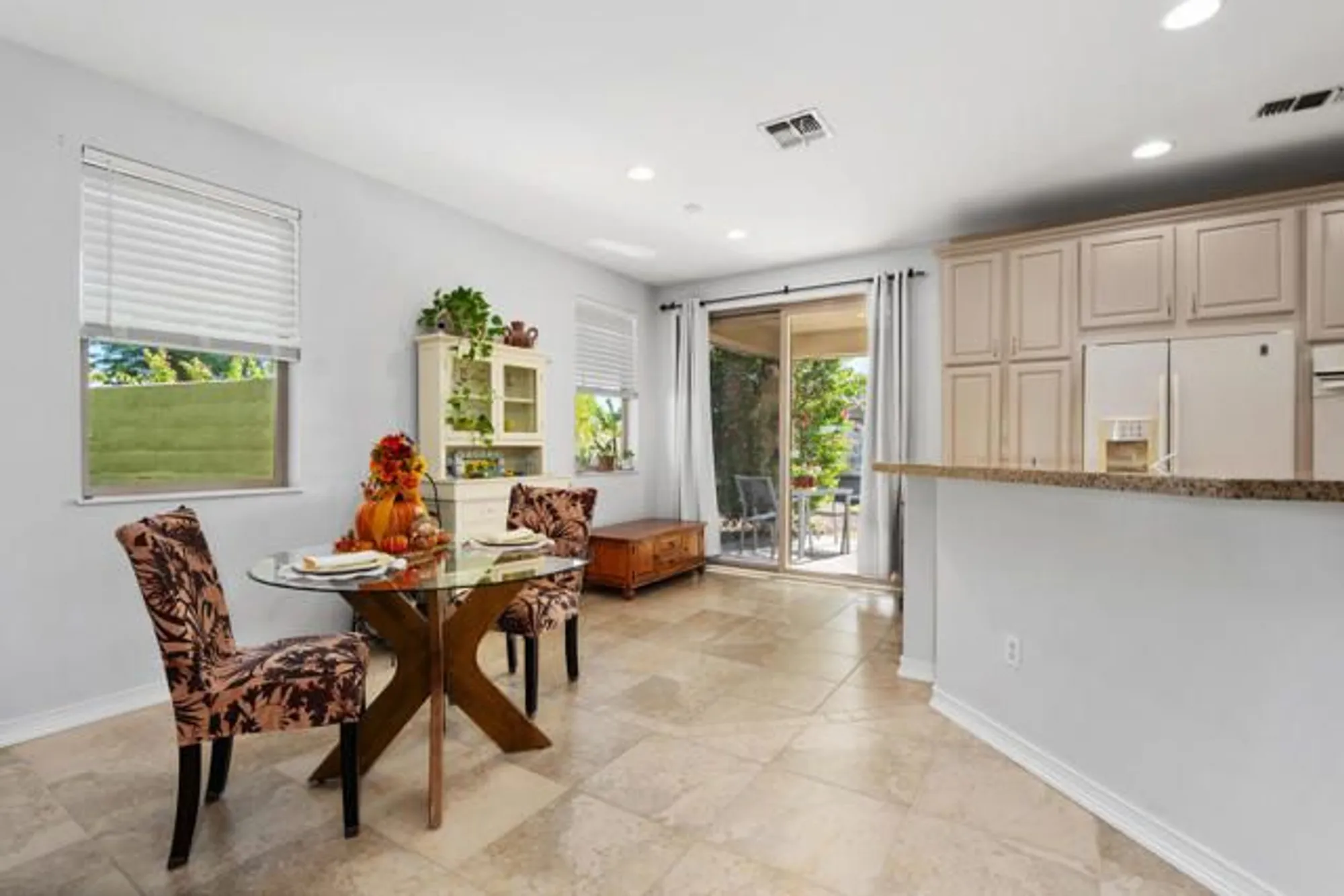 Property Slideshow image 8 of 63 | 80731 camino los campos, Indio, CA, 92203