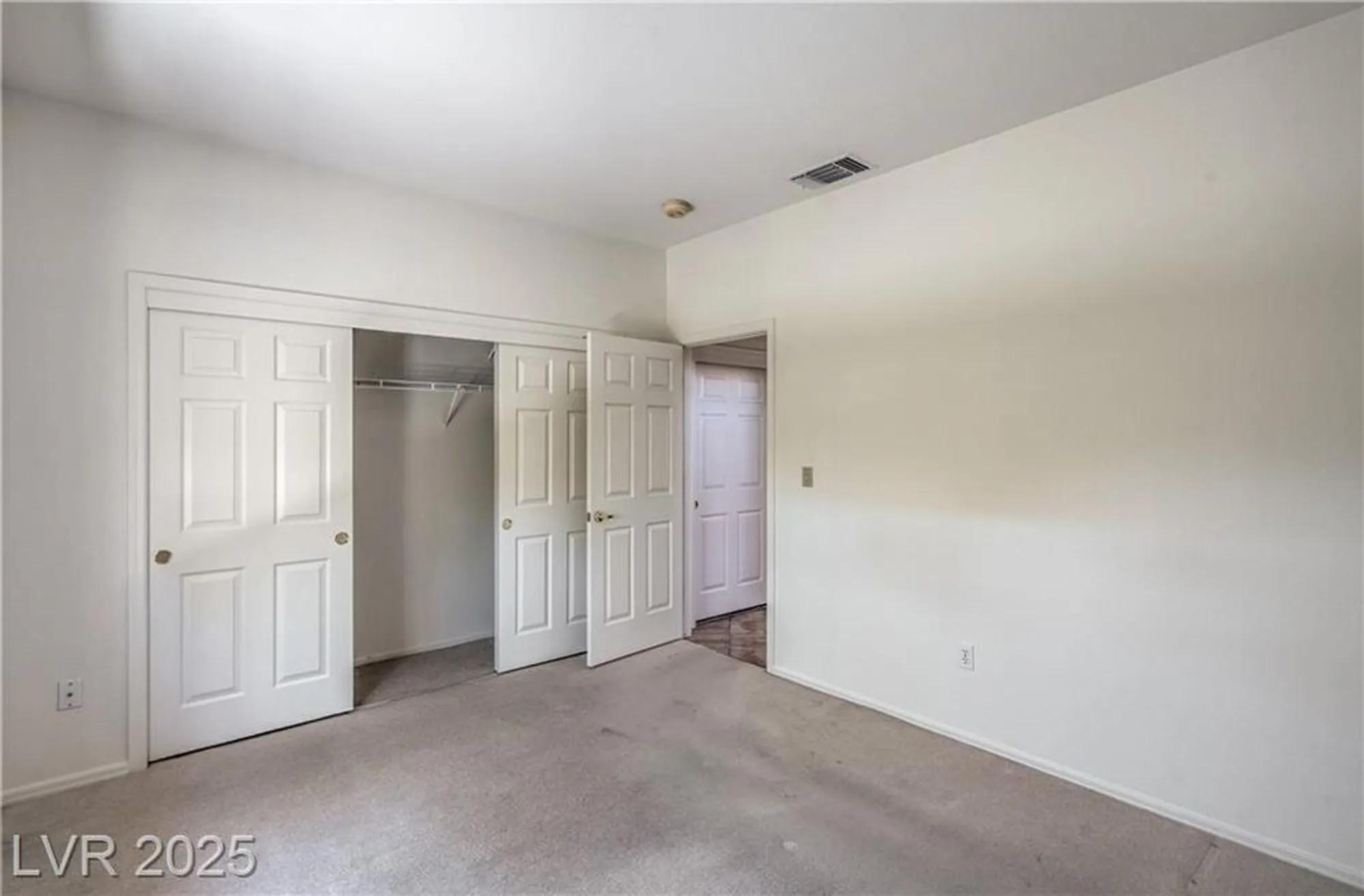 Property Slideshow image 17 of 34 | 2413 rockford st, Las Vegas, NV, 89134