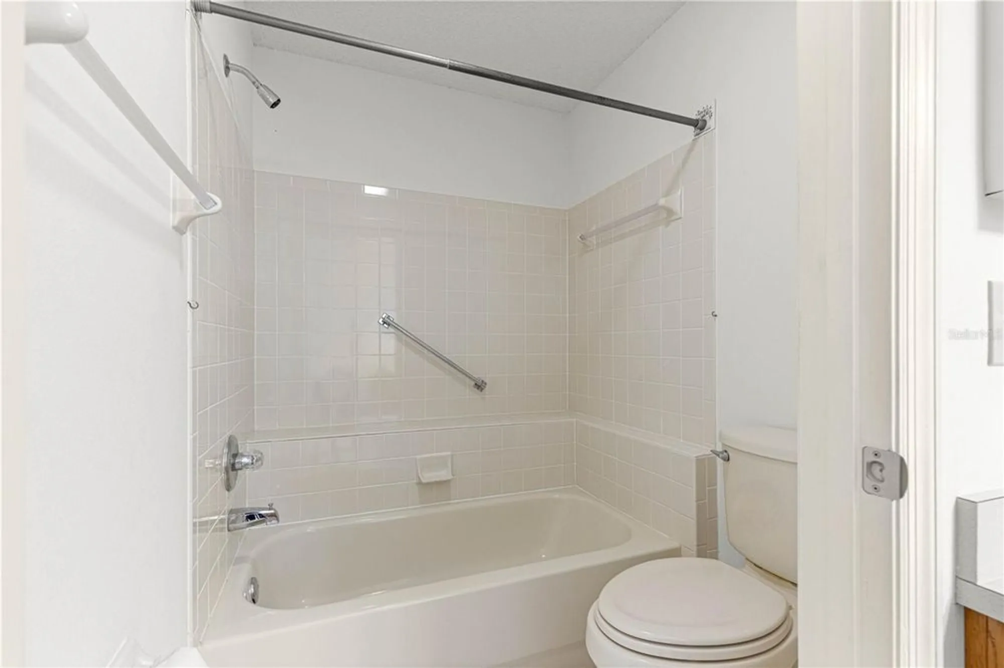 Property Slideshow image 10 of 34 | 9093 sw 91st cir, Ocala, FL, 34481