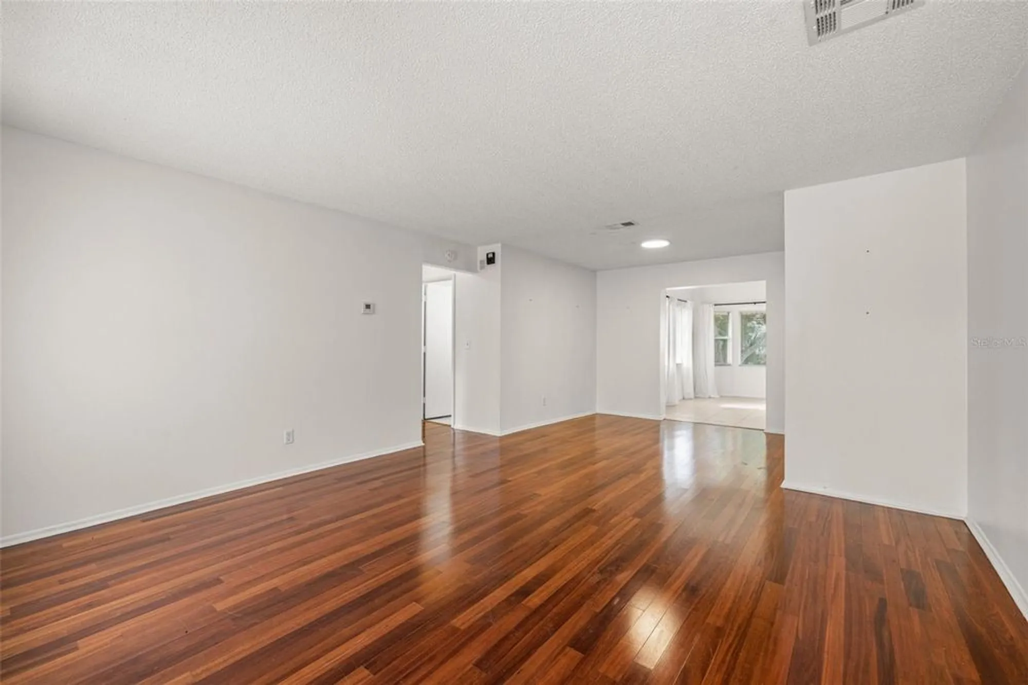 Property Slideshow image 6 of 50 | 142 stafford cir, Palm Harbor, FL, 34684