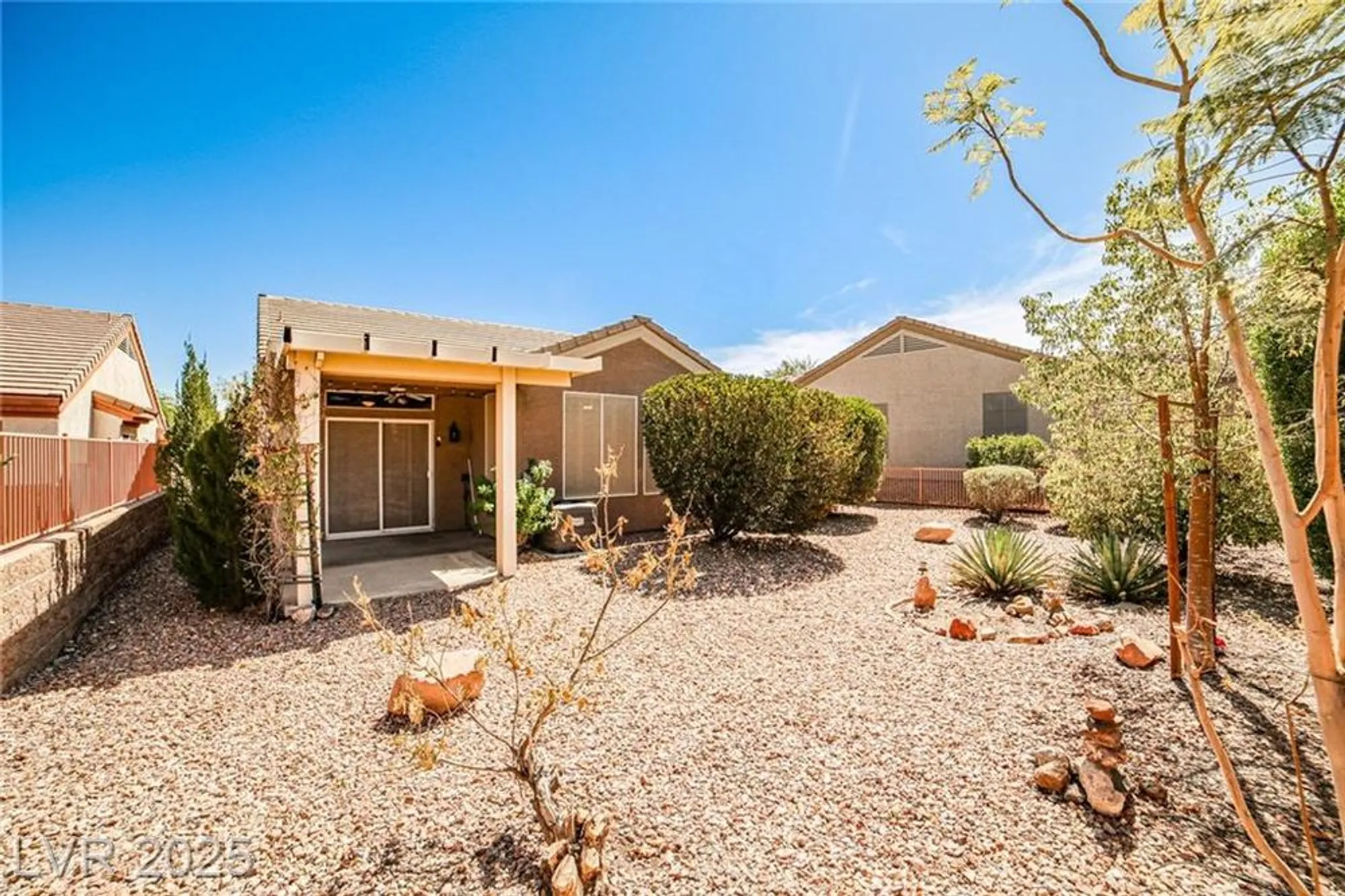 Property Slideshow image 16 of 18 | 433 piute valley ct, Henderson, NV, 89012