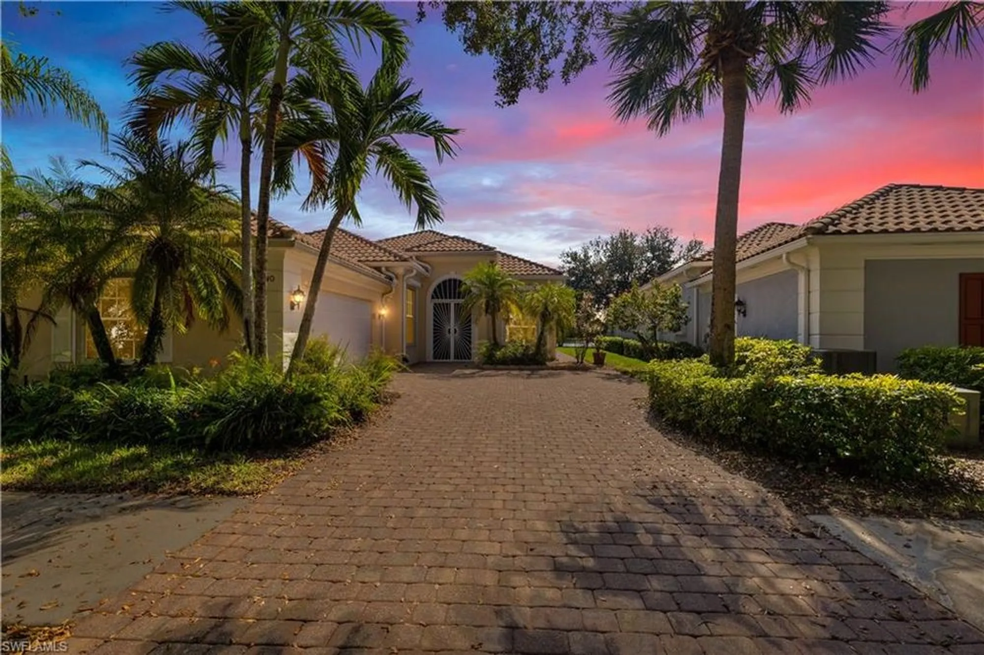 Property Slideshow image 2 of 49 | 3790 whidbey way, Naples, FL, 34119