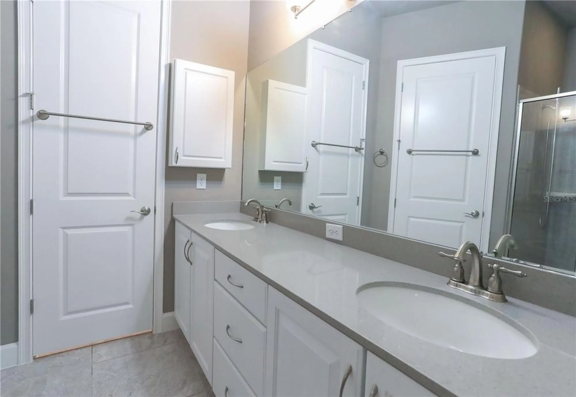 Property Slideshow image 32 of 92 | 875 pinewood dr, Ormond Beach, FL, 32174