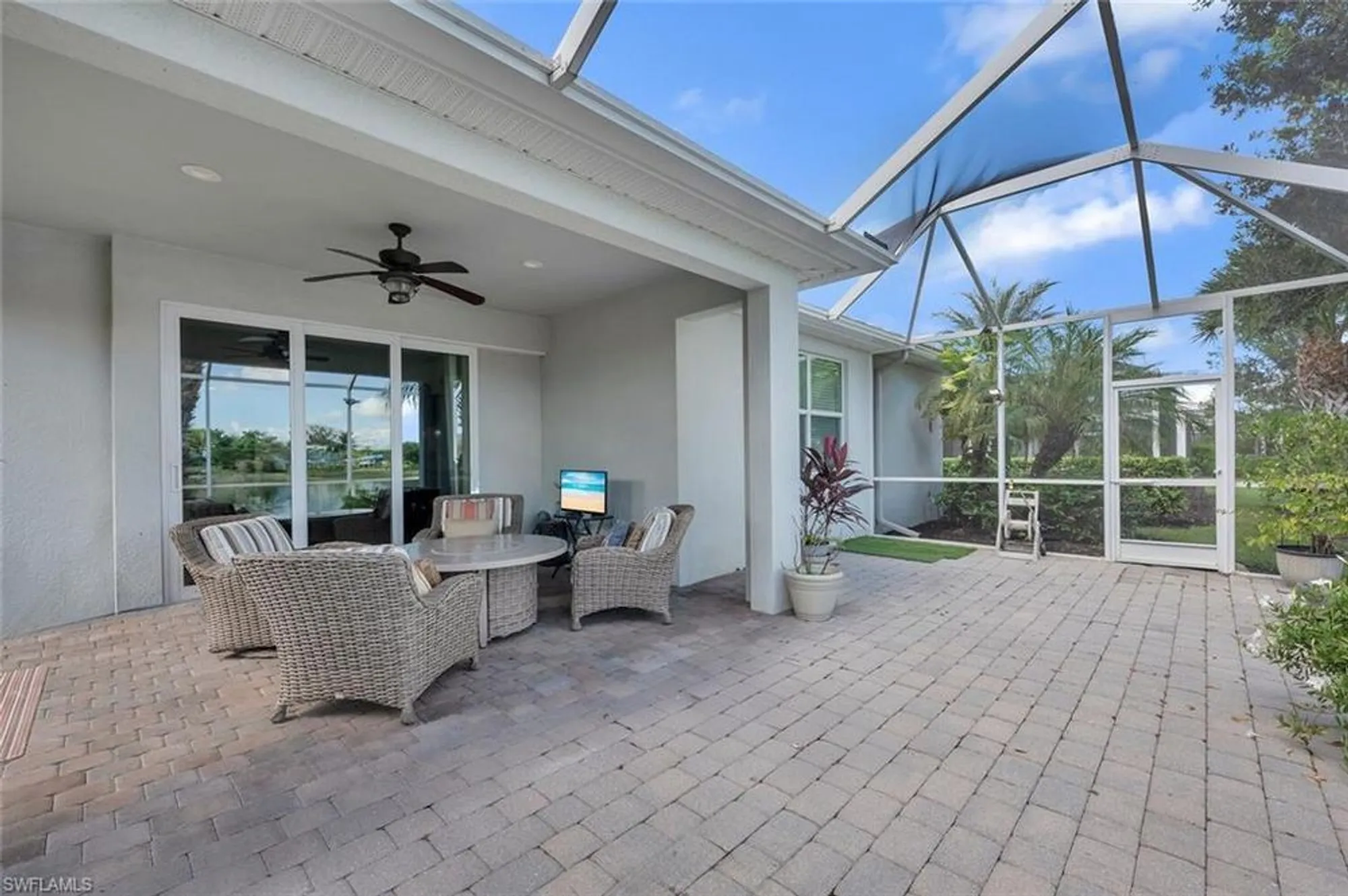 Property Slideshow image 11 of 47 | 20091 tavernier dr, Estero, FL, 33928