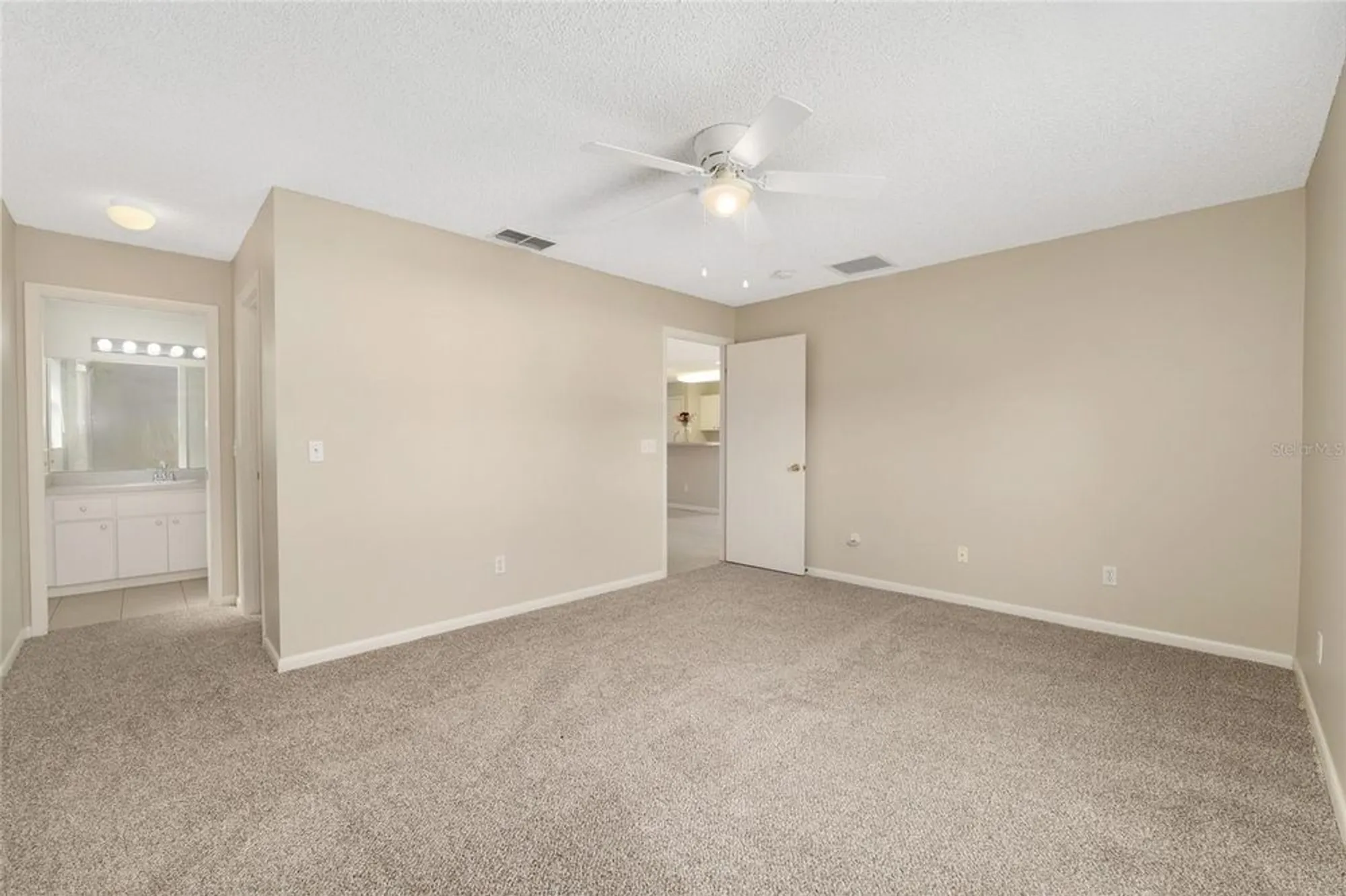 Property Slideshow image 24 of 42 | 9575 sw 92nd street rd, Ocala, FL, 34481