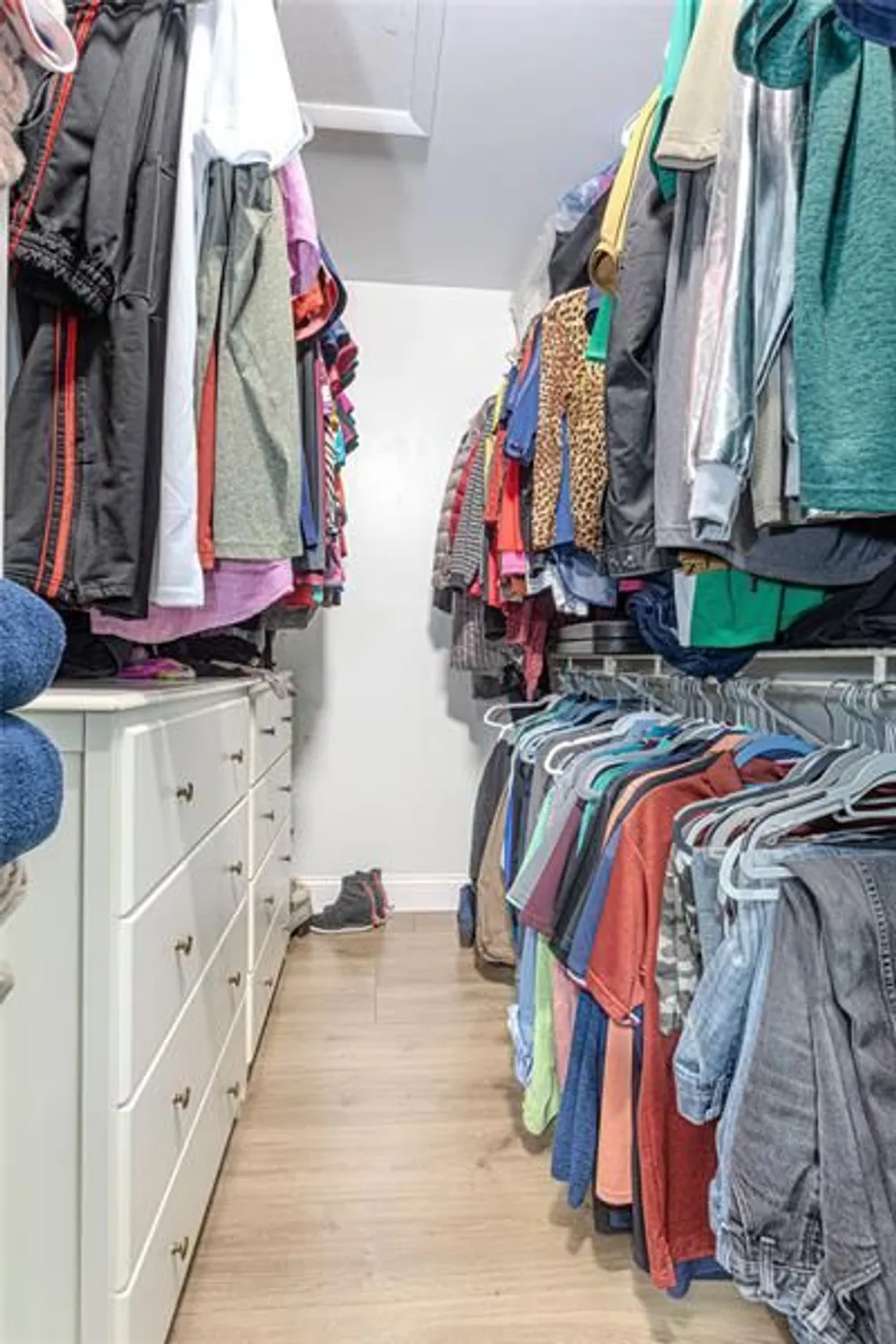 Property Slideshow image 12 of 25 | 10675 w clairmont cir # 202, Tamarac, FL, 33321