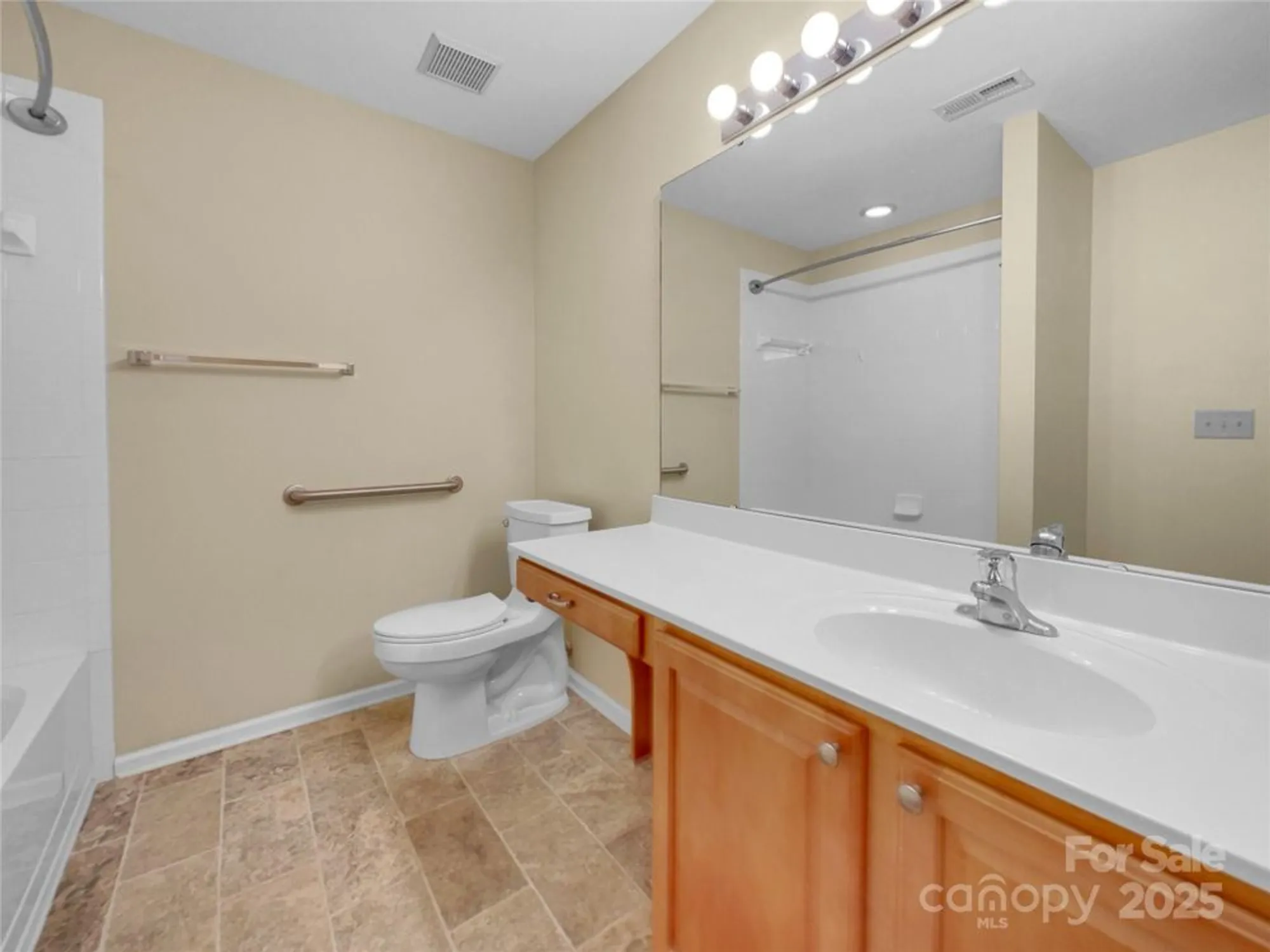Property Slideshow image 17 of 20 | 2905 polo view ln, Matthews, NC, 28105