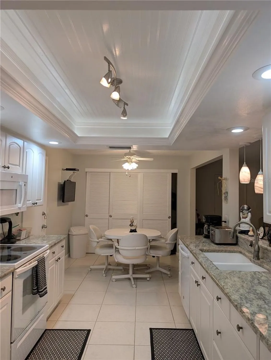 Property Slideshow image 27 of 55 | 9220 36th way n # 6, Pinellas Park, FL, 33782