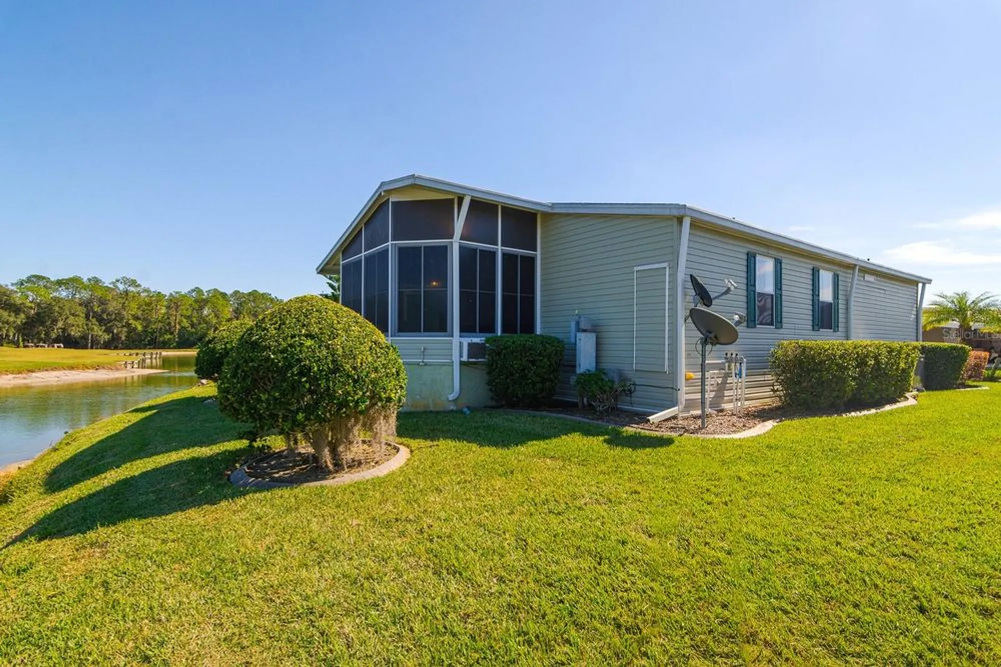 Property Slideshow image 43 of 48 | 2352 peavine cir # 1016, Lakeland, FL, 33810