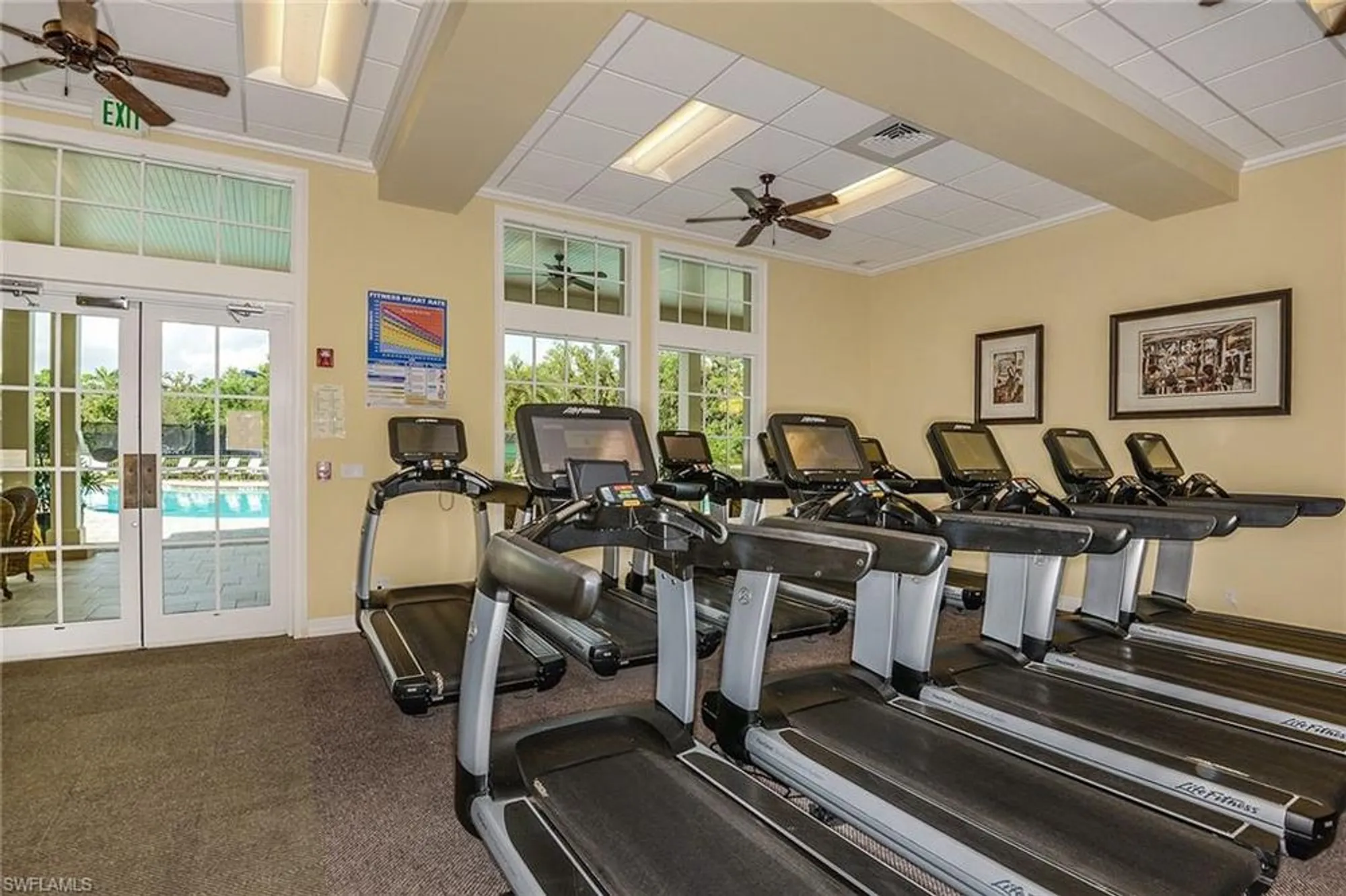 Property Slideshow image 25 of 29 | 3074 heritage pines dr, Fort Myers, FL, 33905
